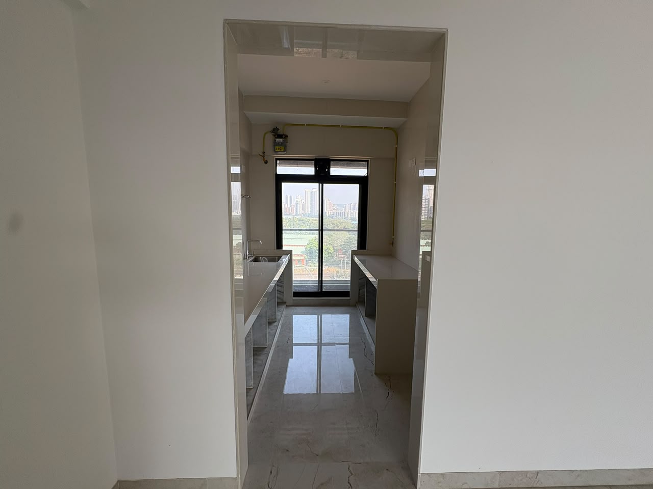 House in Borivali West, Mumbai — photo 25