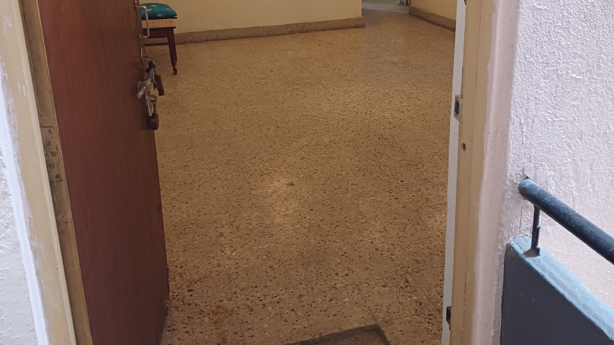 Apartment in Everest and Kailash Apartments — photo 3