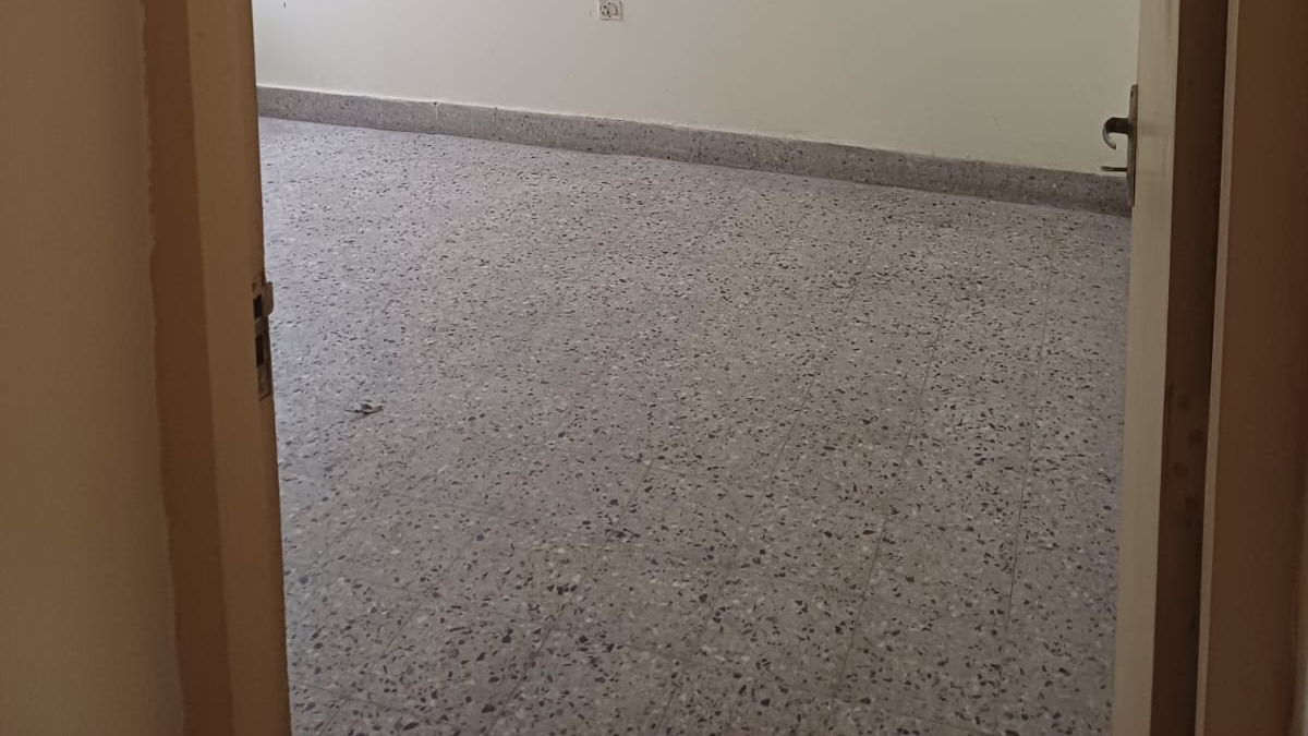 Apartment in Everest and Kailash Apartments — photo 8
