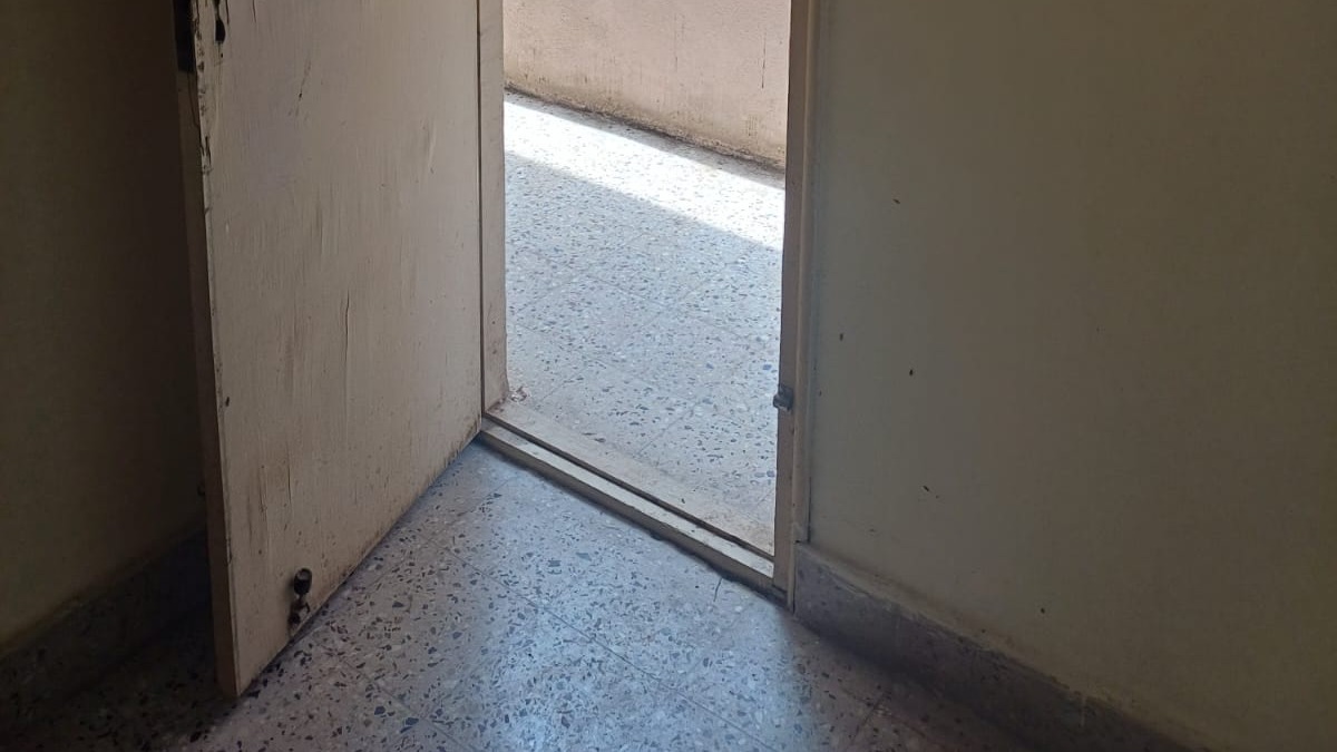Apartment in Everest and Kailash Apartments — photo 9
