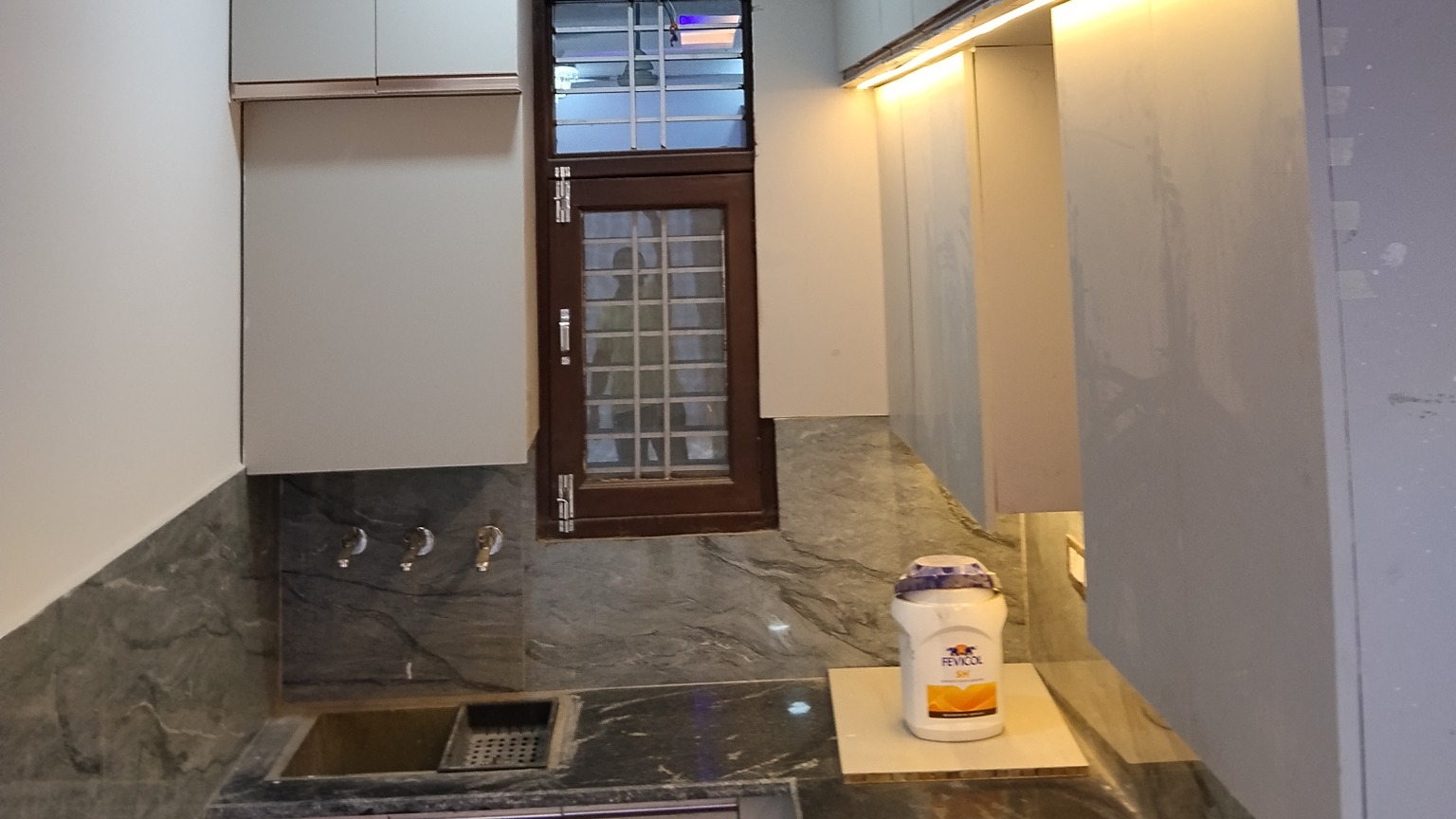 Krishna Apartment — photo 1