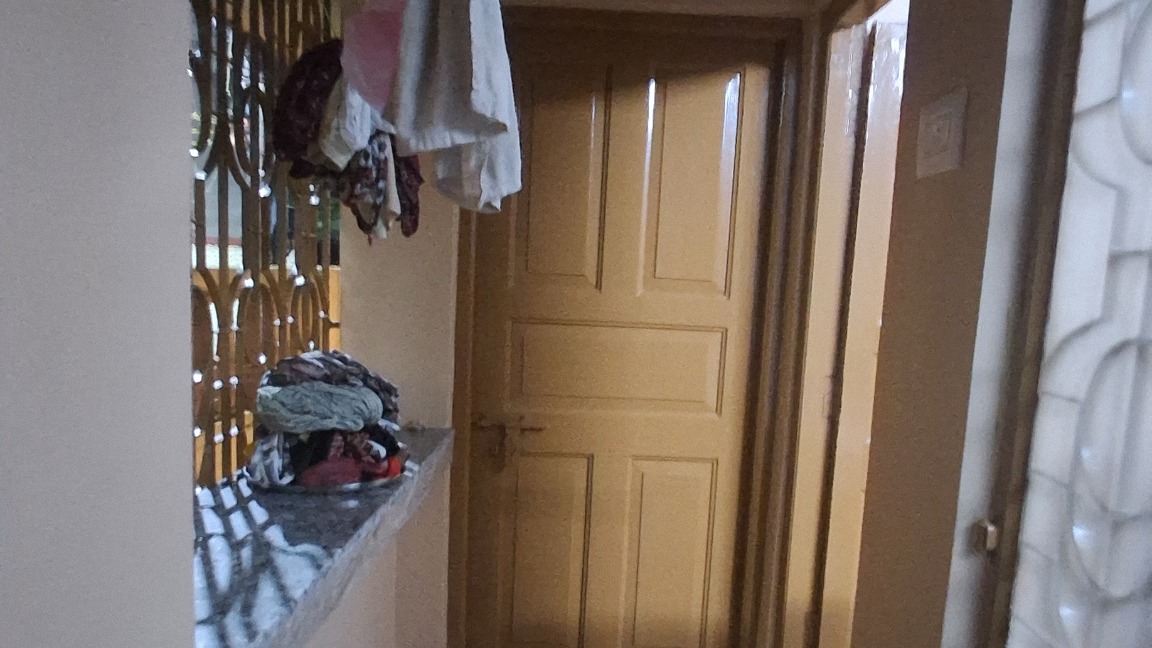 Flat in Gabtala Lane, Behala — photo 8