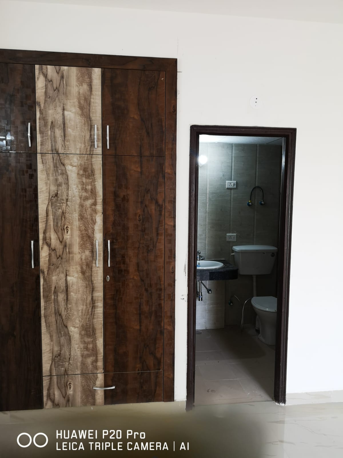 Apartment in IITL NIMBUS - EXPRESS PARKVIEW - 2 — photo 9