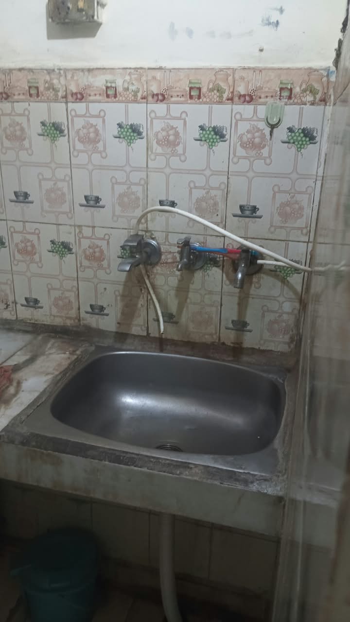 Apartment in Saket, Madangir, Ambedkar Nagar, New Delhi — photo 9