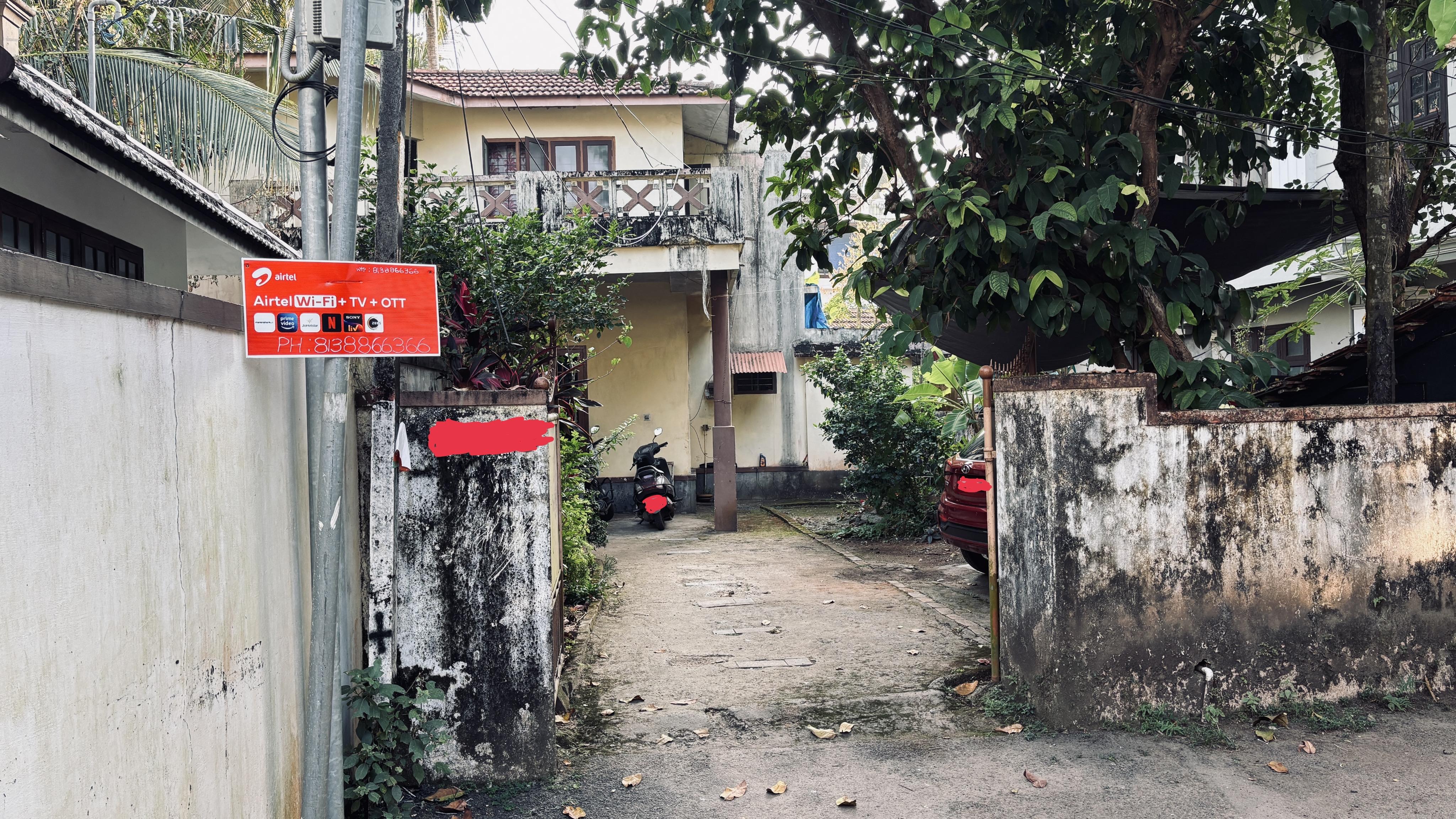 House In Thiruvannur — photo 1