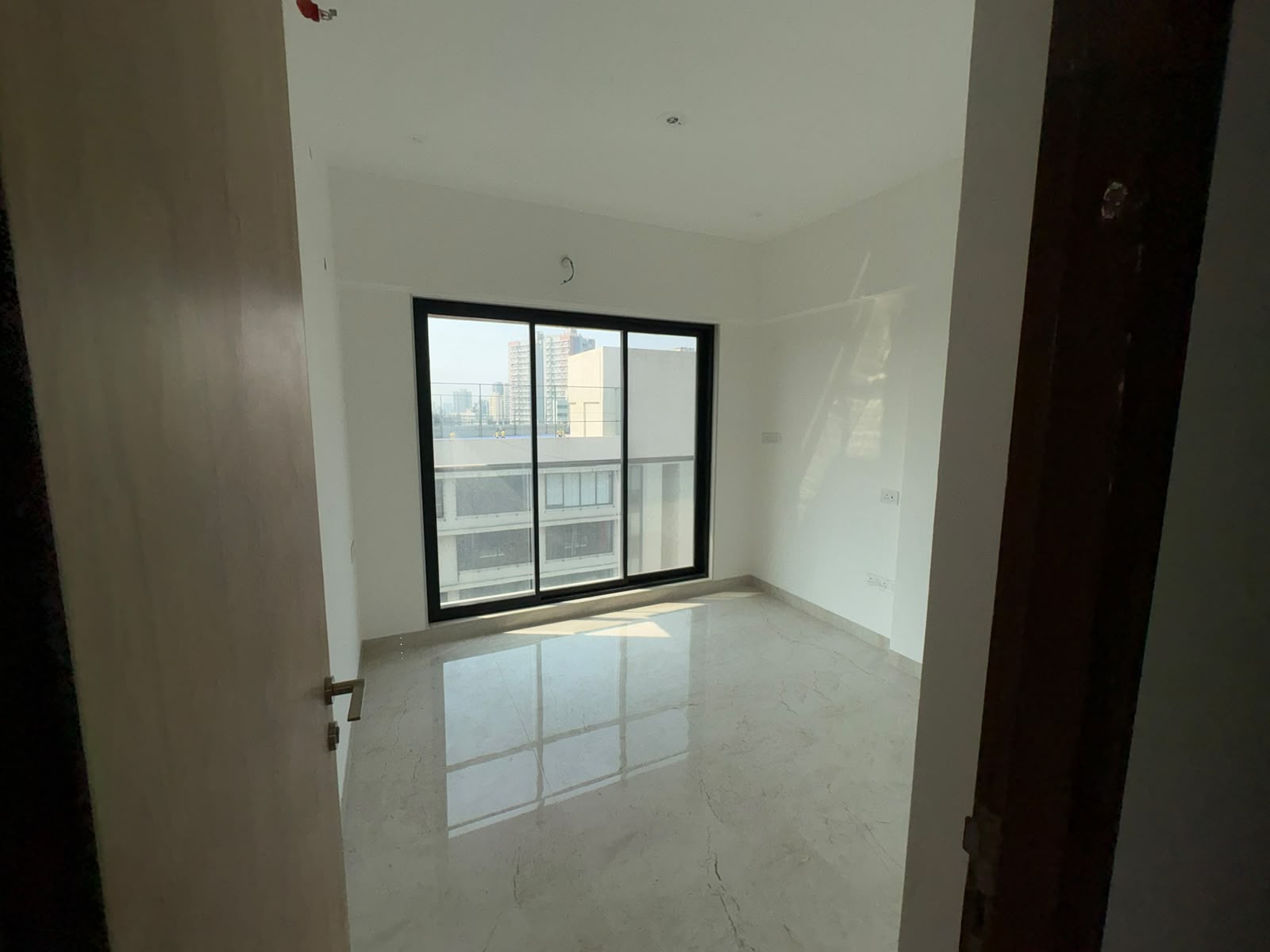 House in Borivali West, Mumbai — photo 16