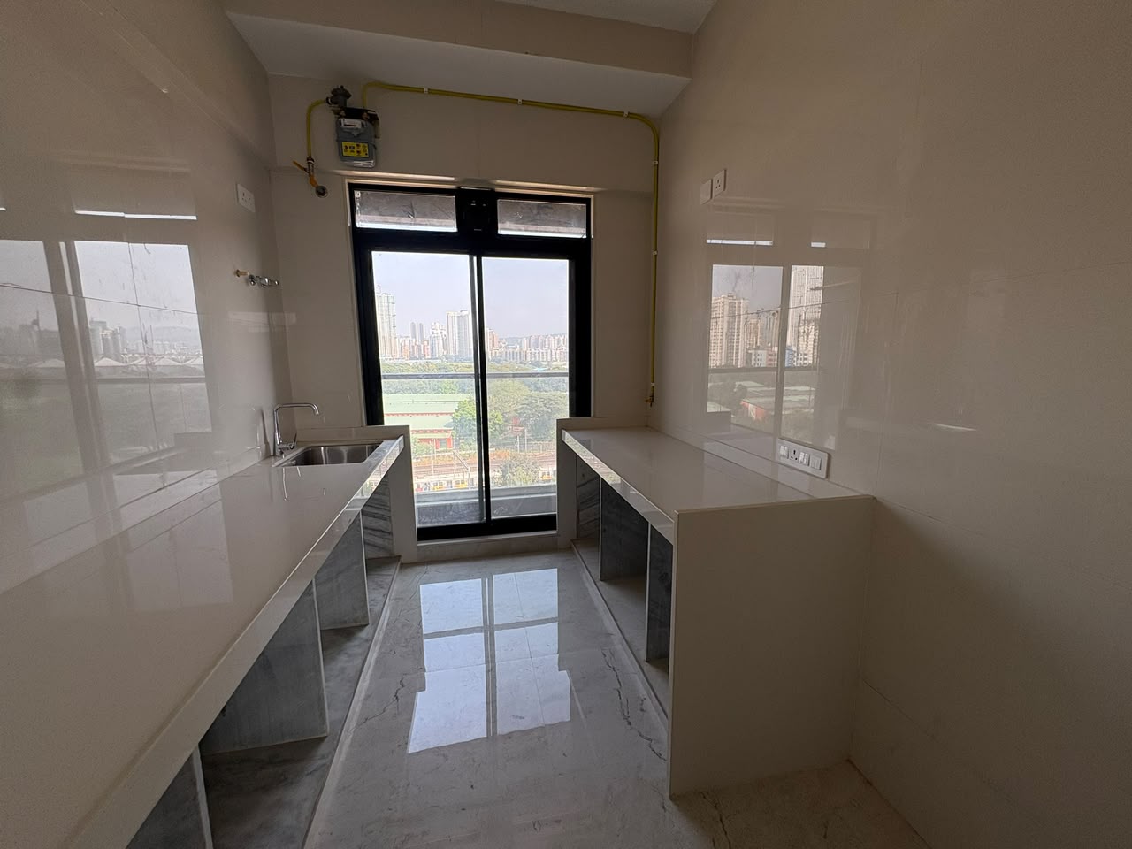 House in Borivali West, Mumbai — photo 23