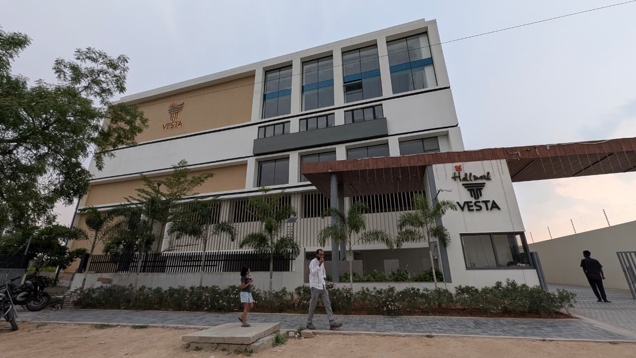 Apartment in Hallmark VESTA — photo 4