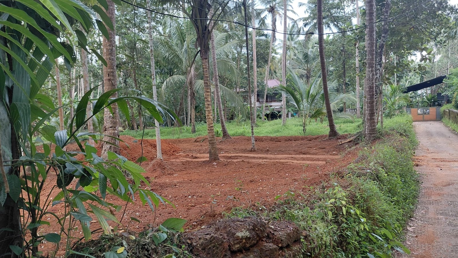 Plot in Kerala Khadi And Village Industries Board — photo 1