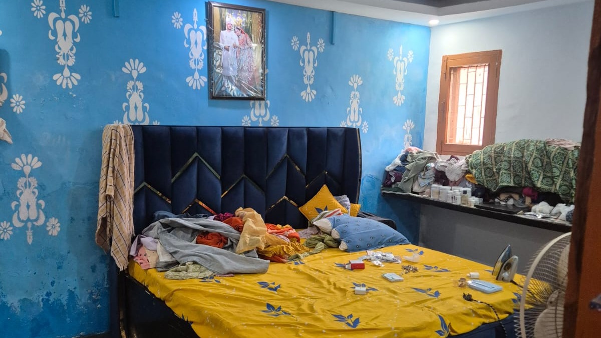 House in Ismail pur — photo 1