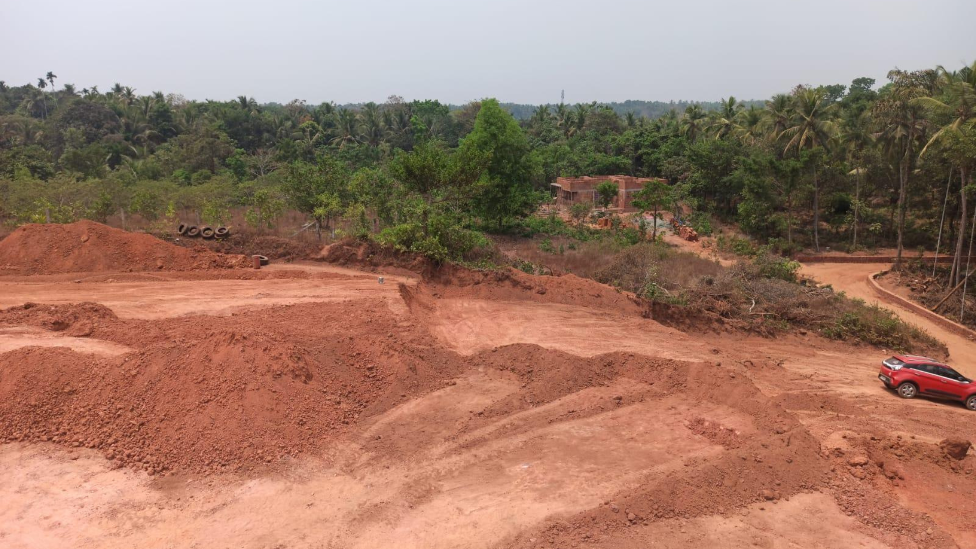 Plot At Kinavakkal - Image 2
