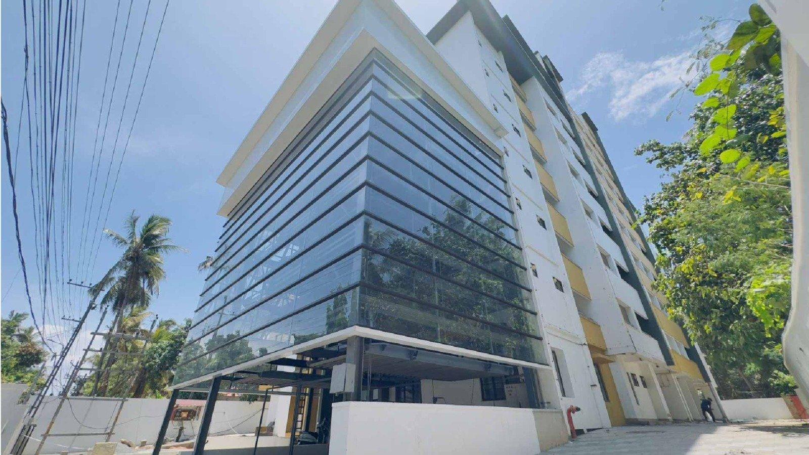 Zara Luxury Apartments — photo 11