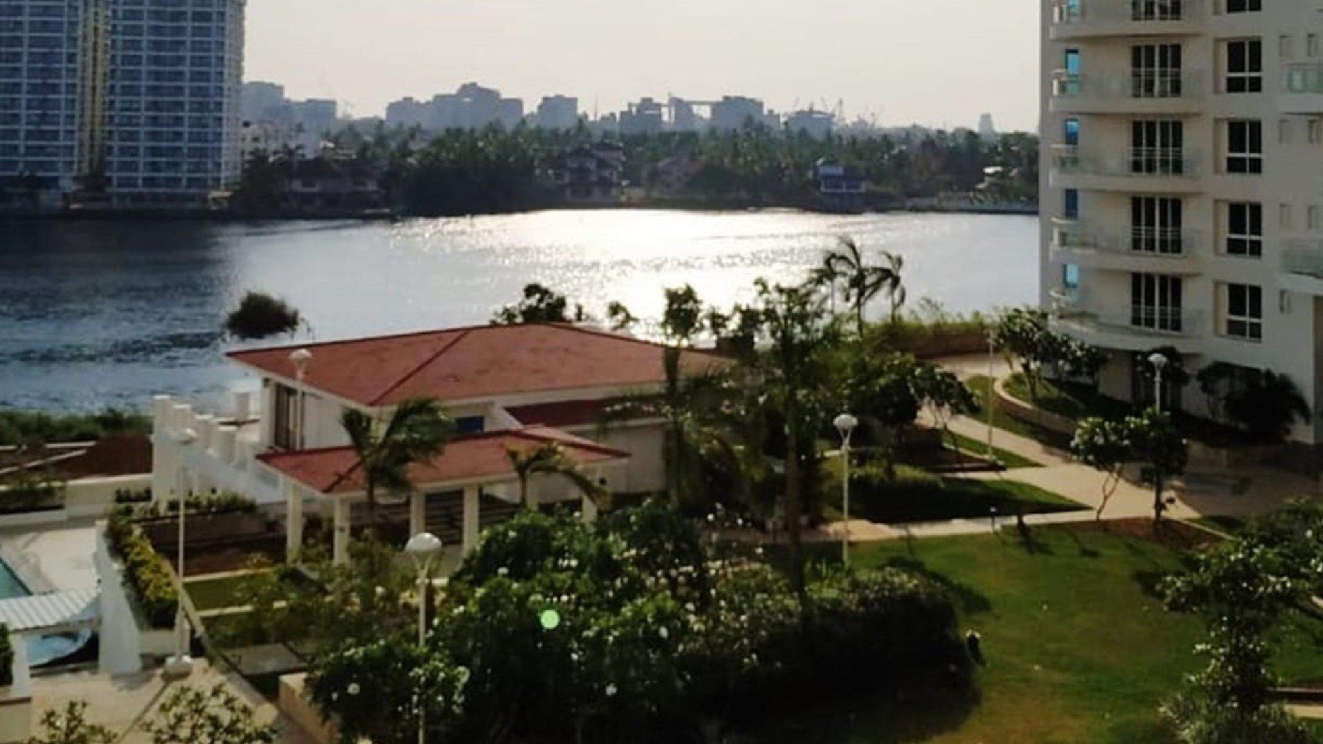 Riverside — photo 13