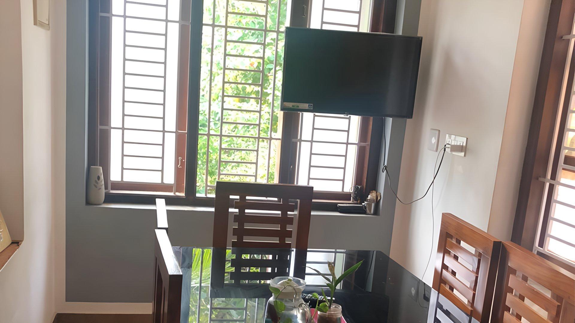 House At Vellachal - Image 3