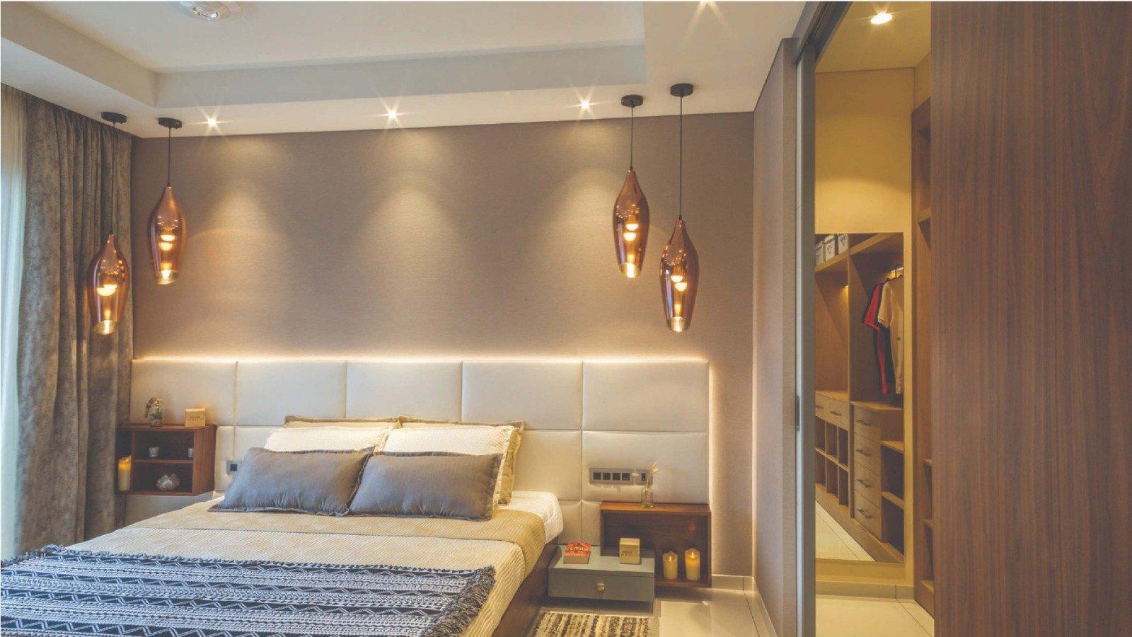 Silver Estate - Image 5