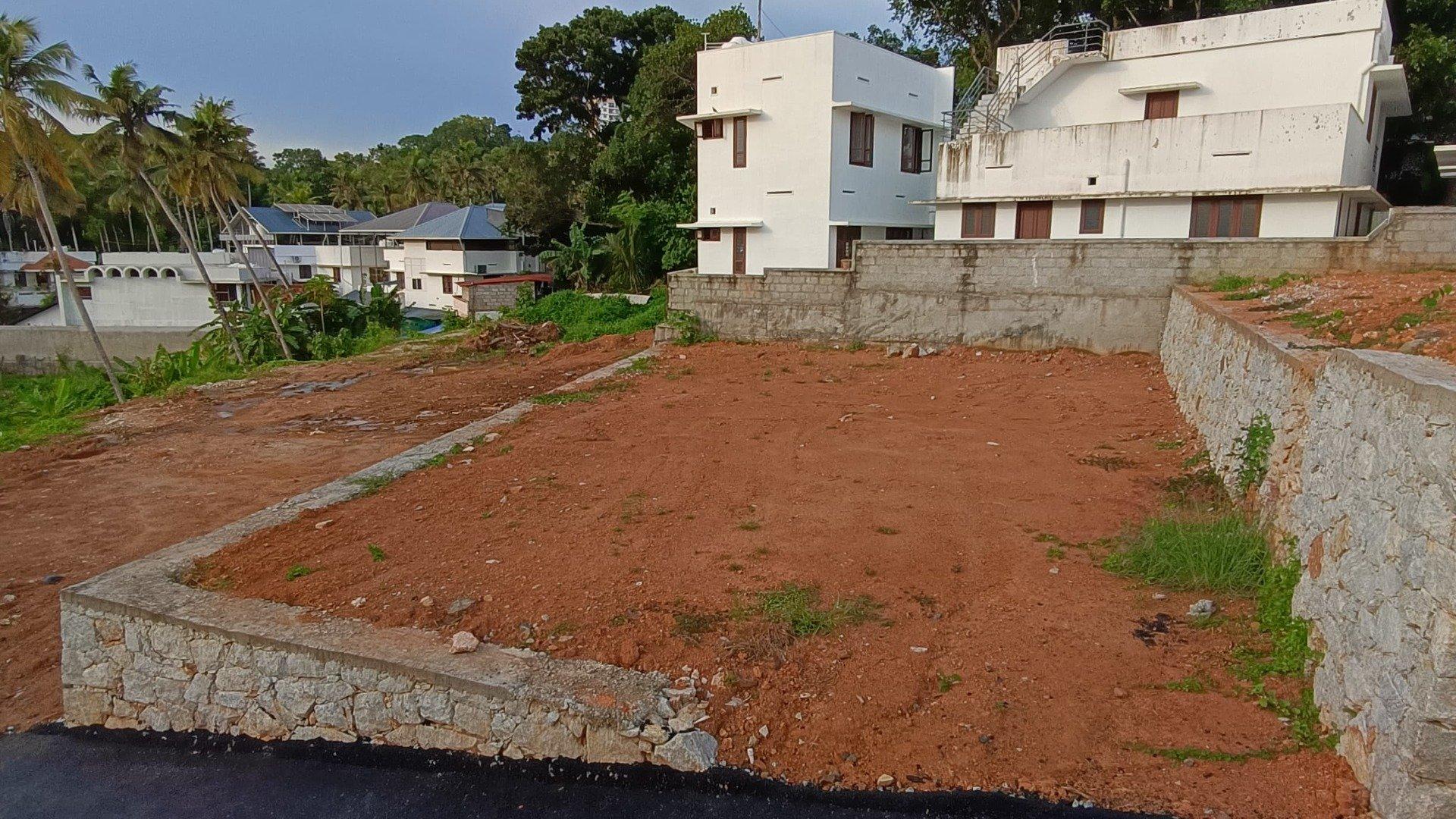 Plot At Kudappanakunnu - Image 2