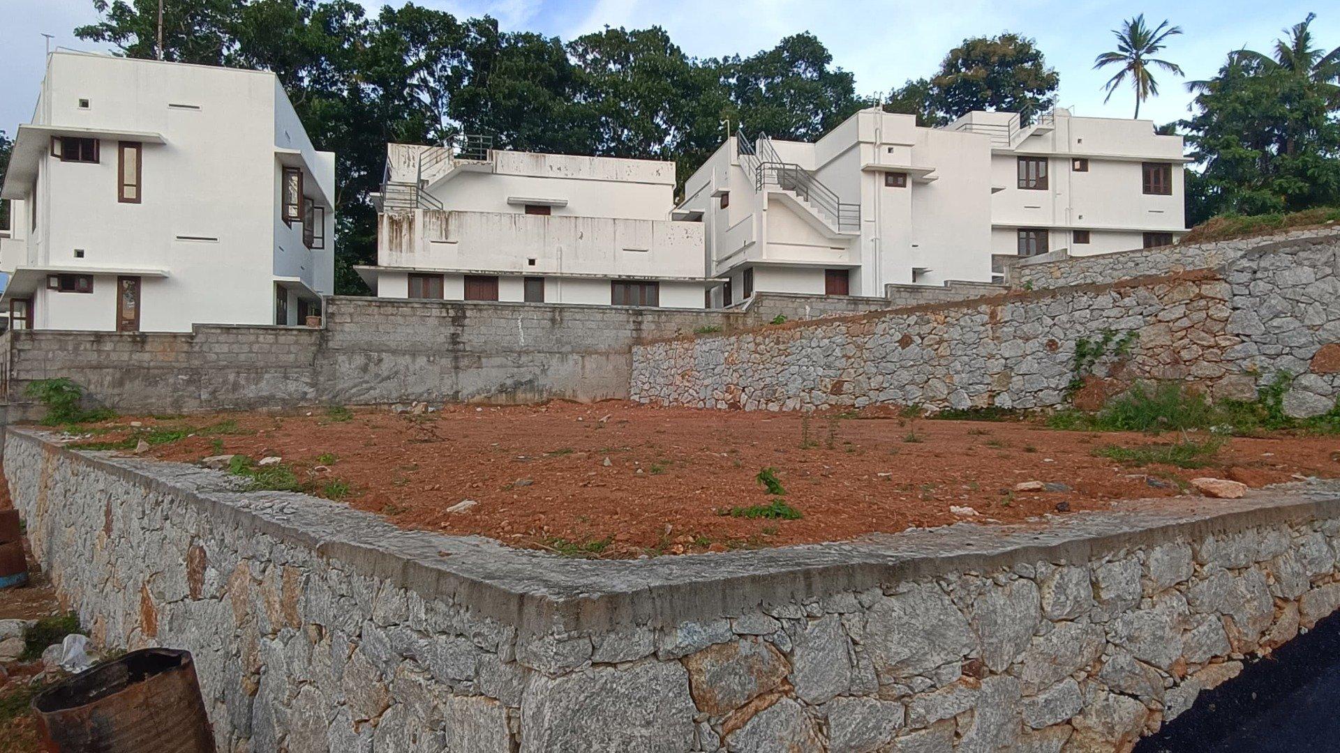 Plot At Kudappanakunnu - Image 5