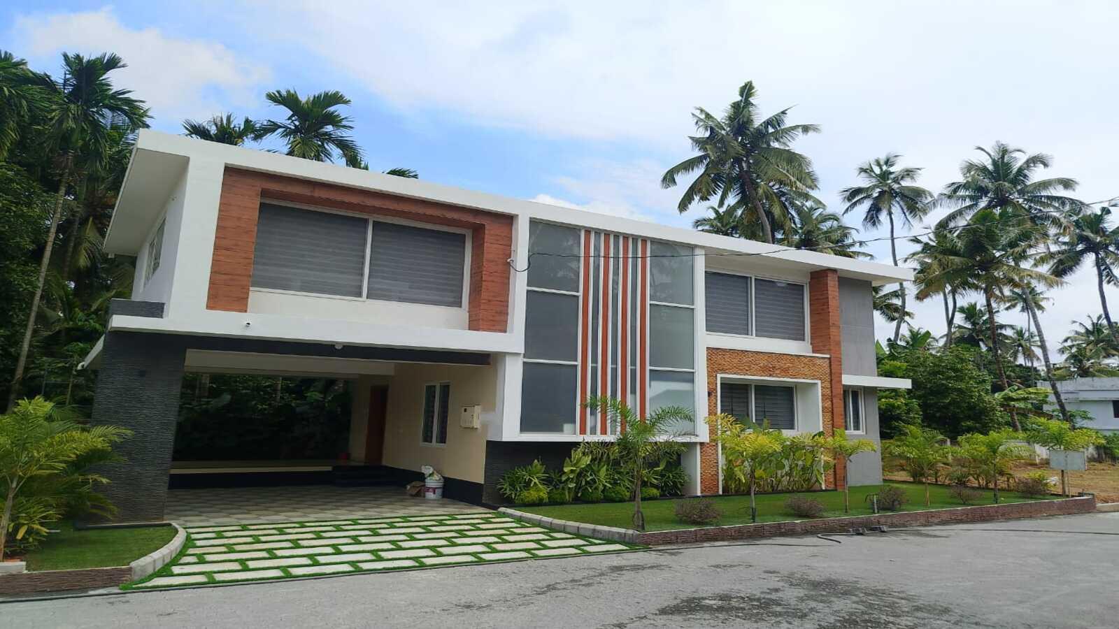 Church Gate - Image 3