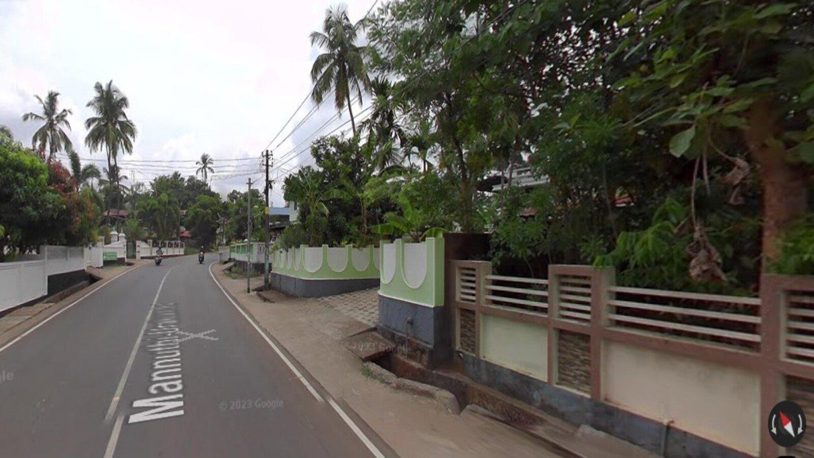 Church Gate — photo 12