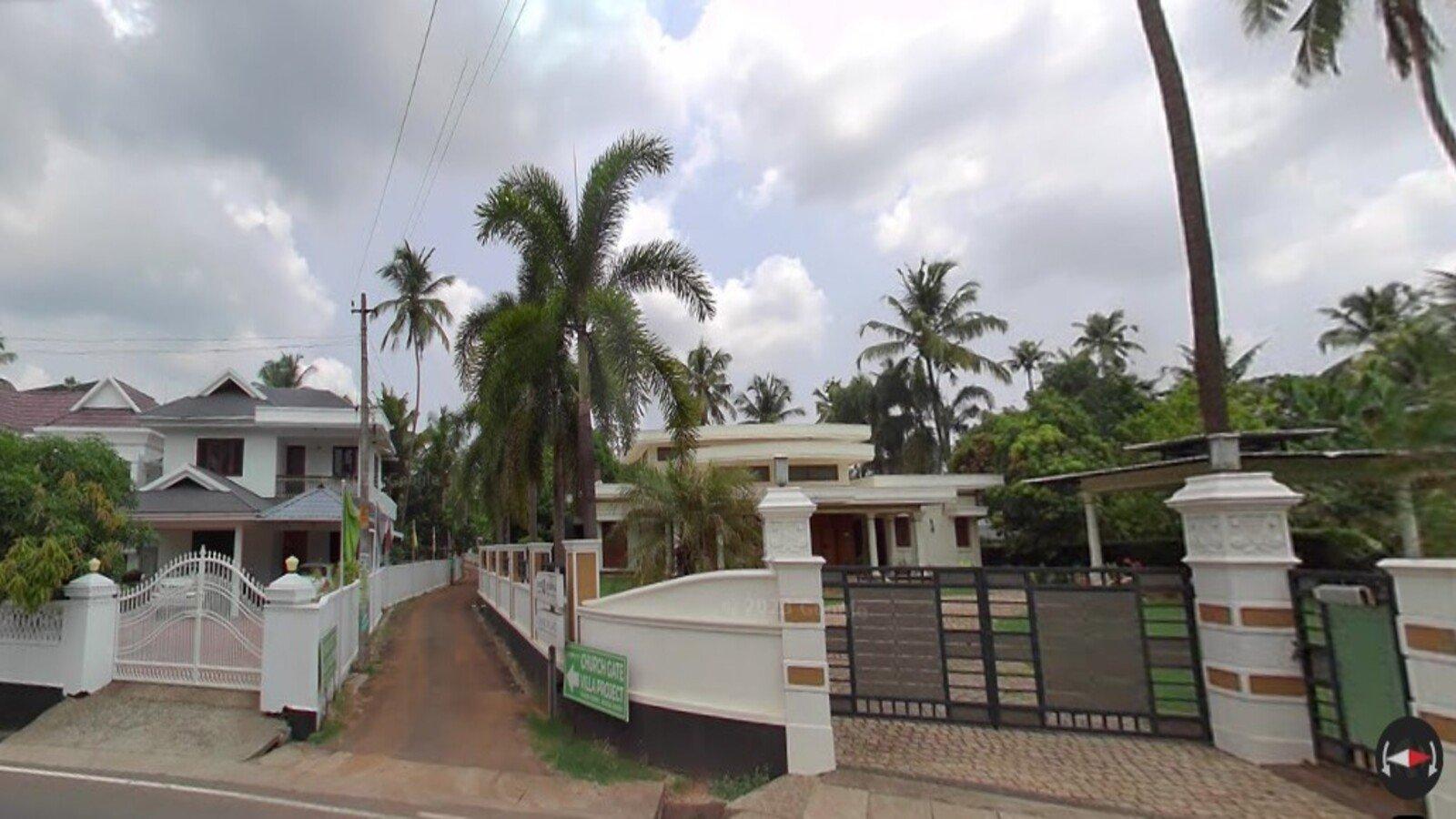 Church Gate — photo 14