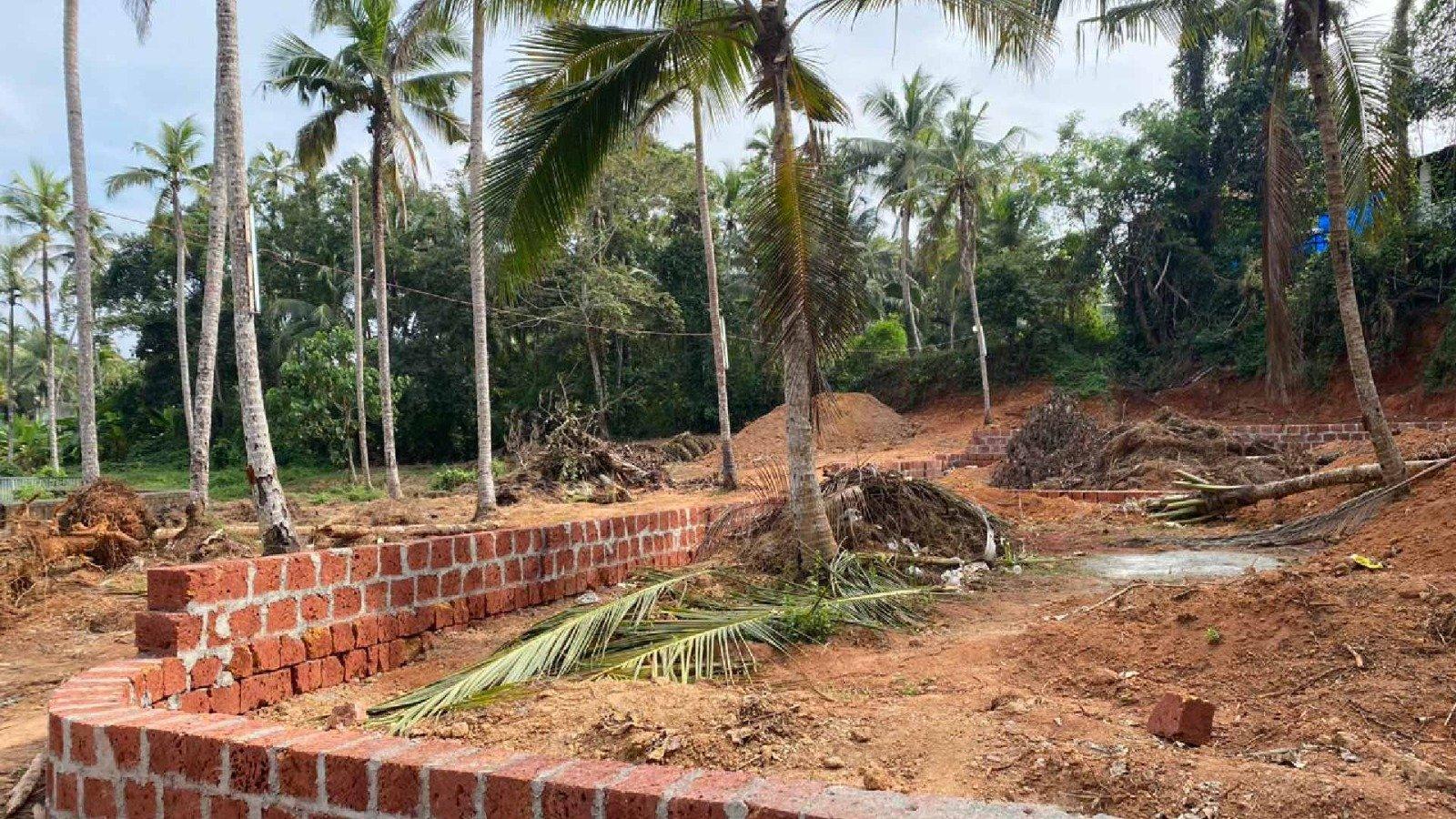 Plot At Engayilpeedika — photo 8