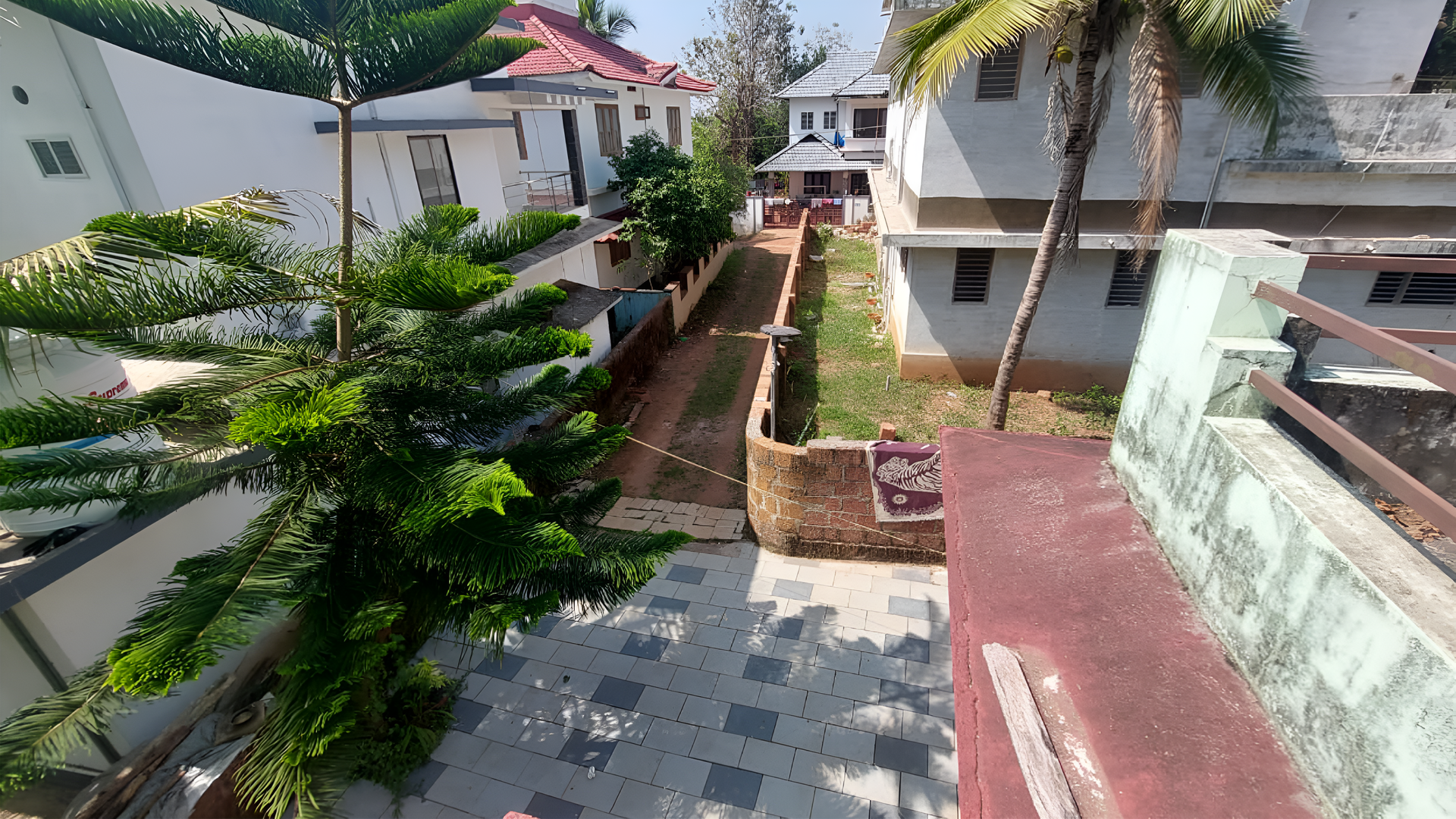 House At Pilathara - Image 5