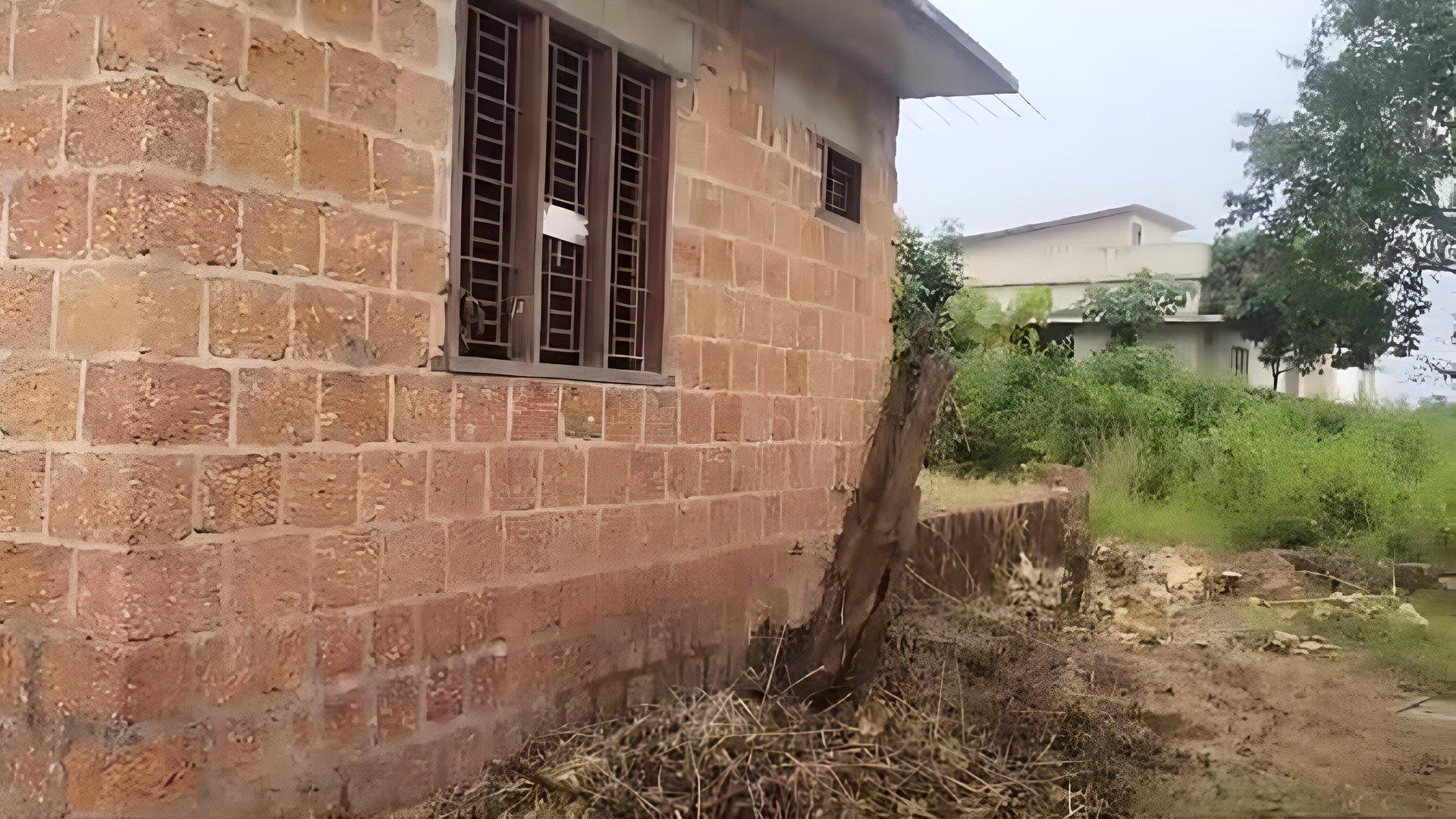 House At Thaliparamba - Image 5