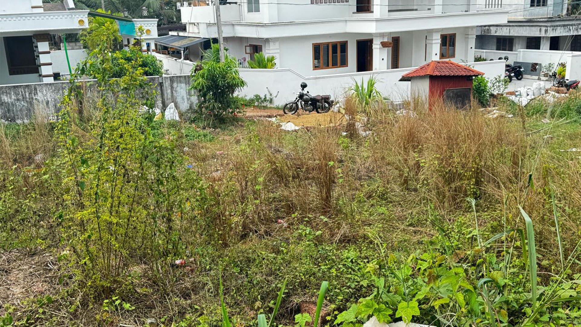 Plot At Chirakkal - Image 3