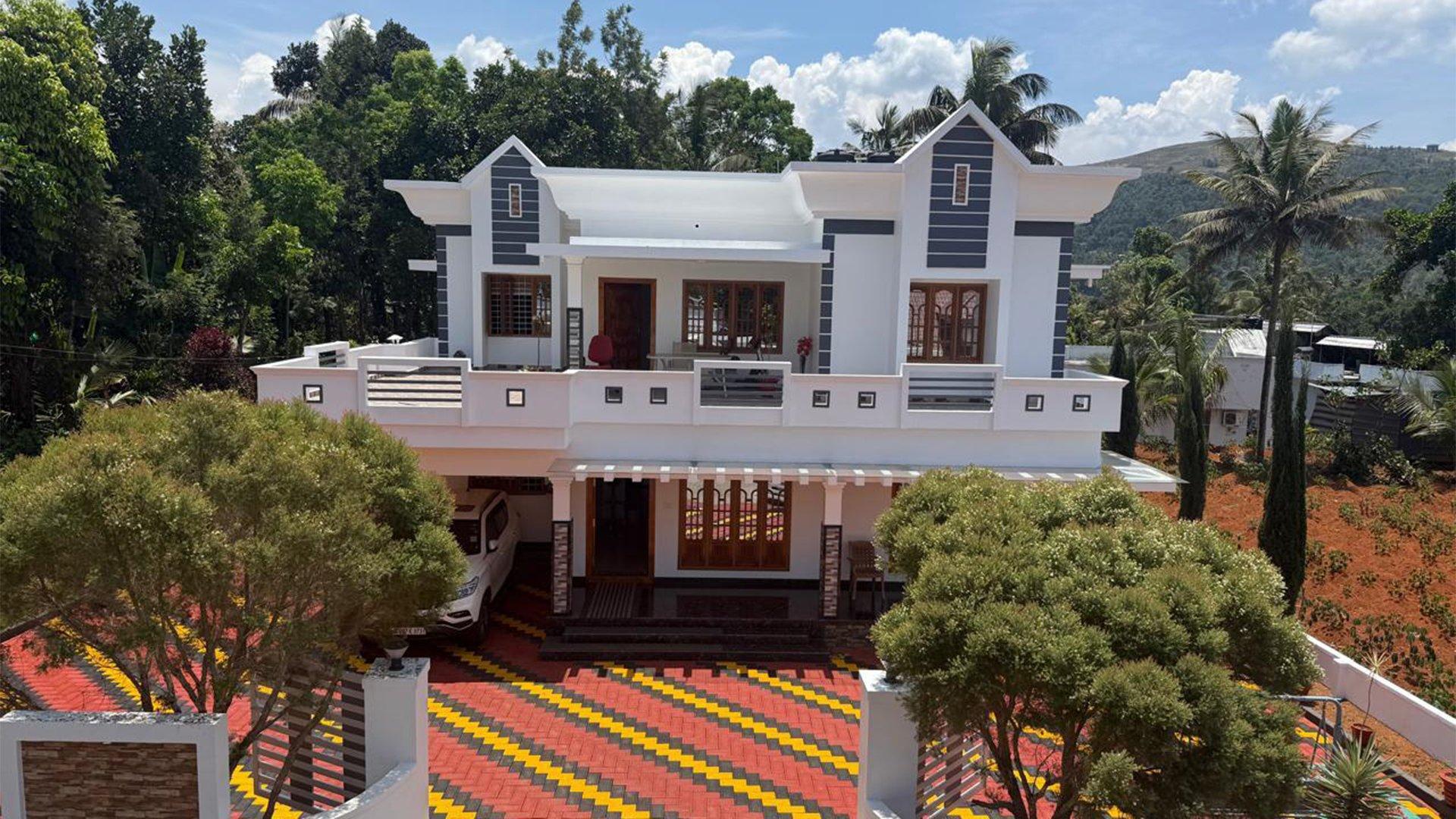 House At Idukki Vellayamkudi — photo 9