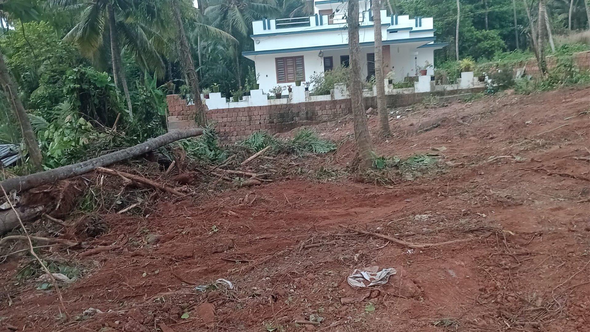 Plot At Azhikode - Image 5