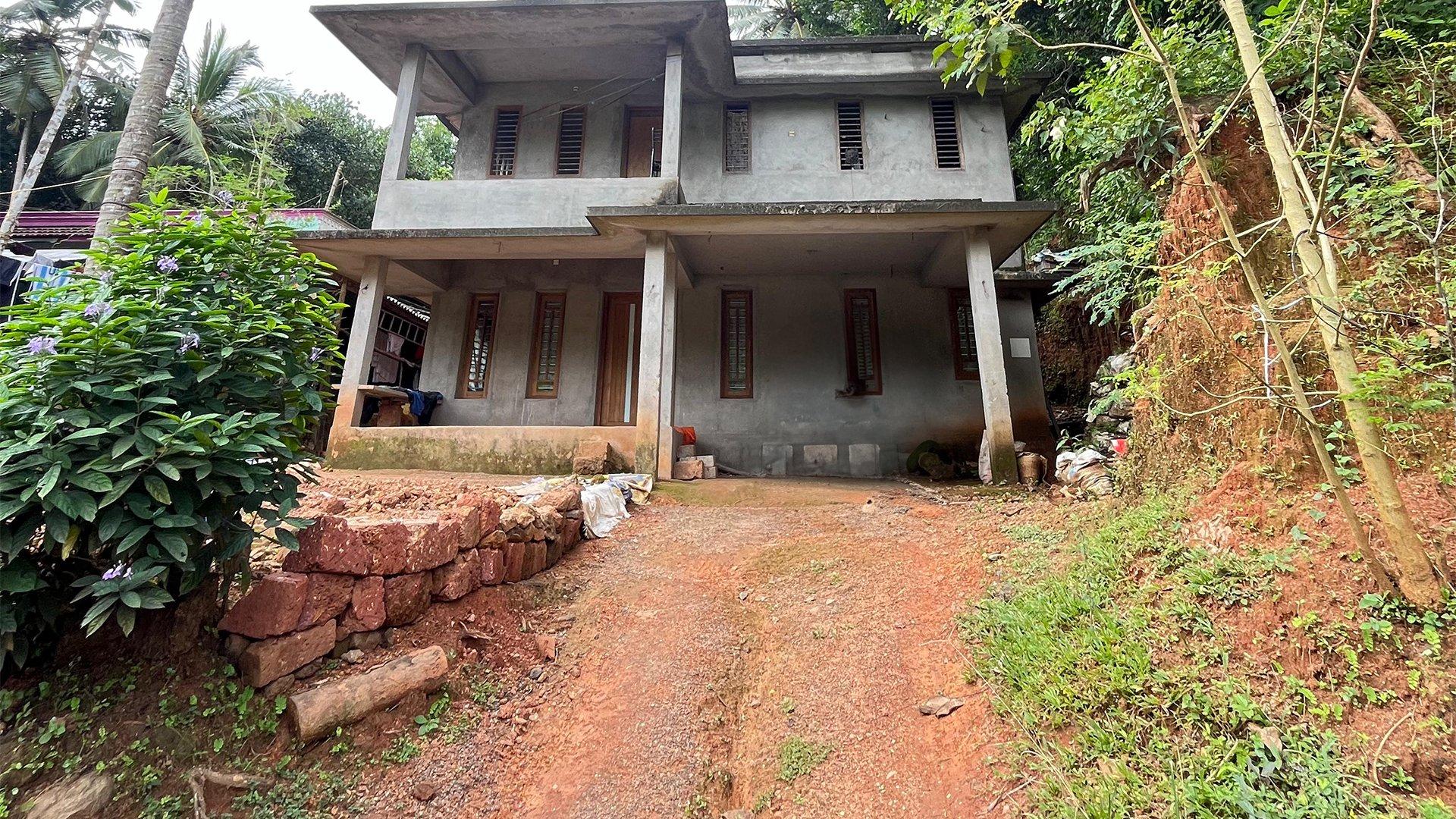 House At Peruvayal — photo 7