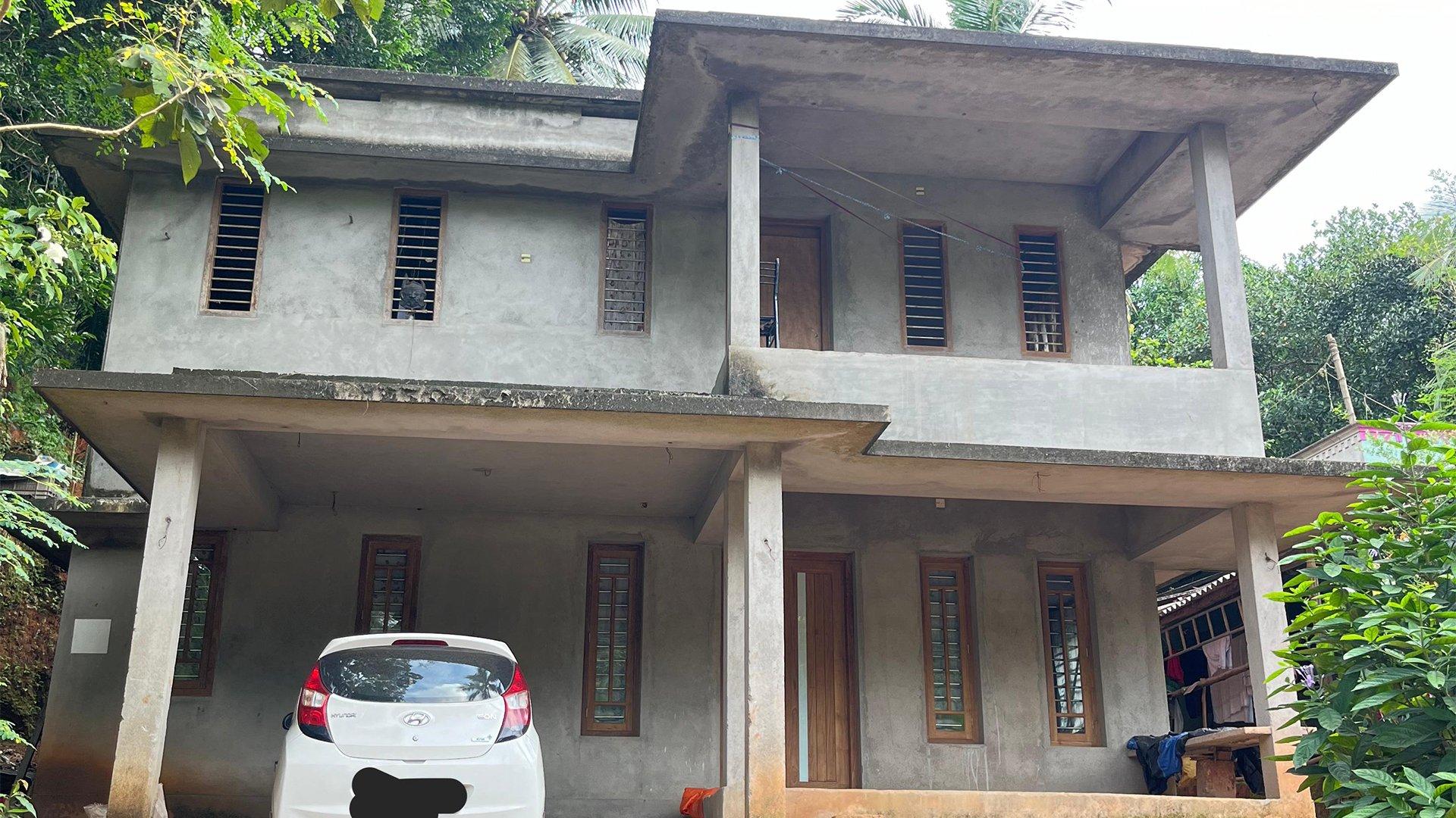 House At Peruvayal - Image 2