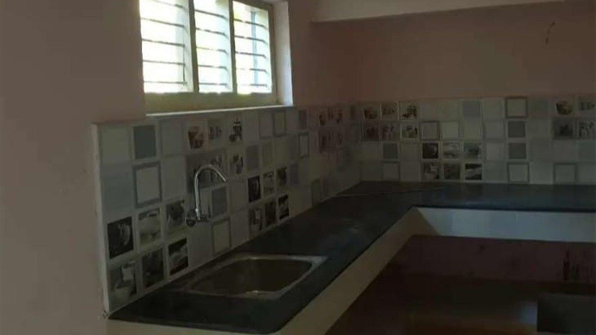House At Poojappura — photo 10