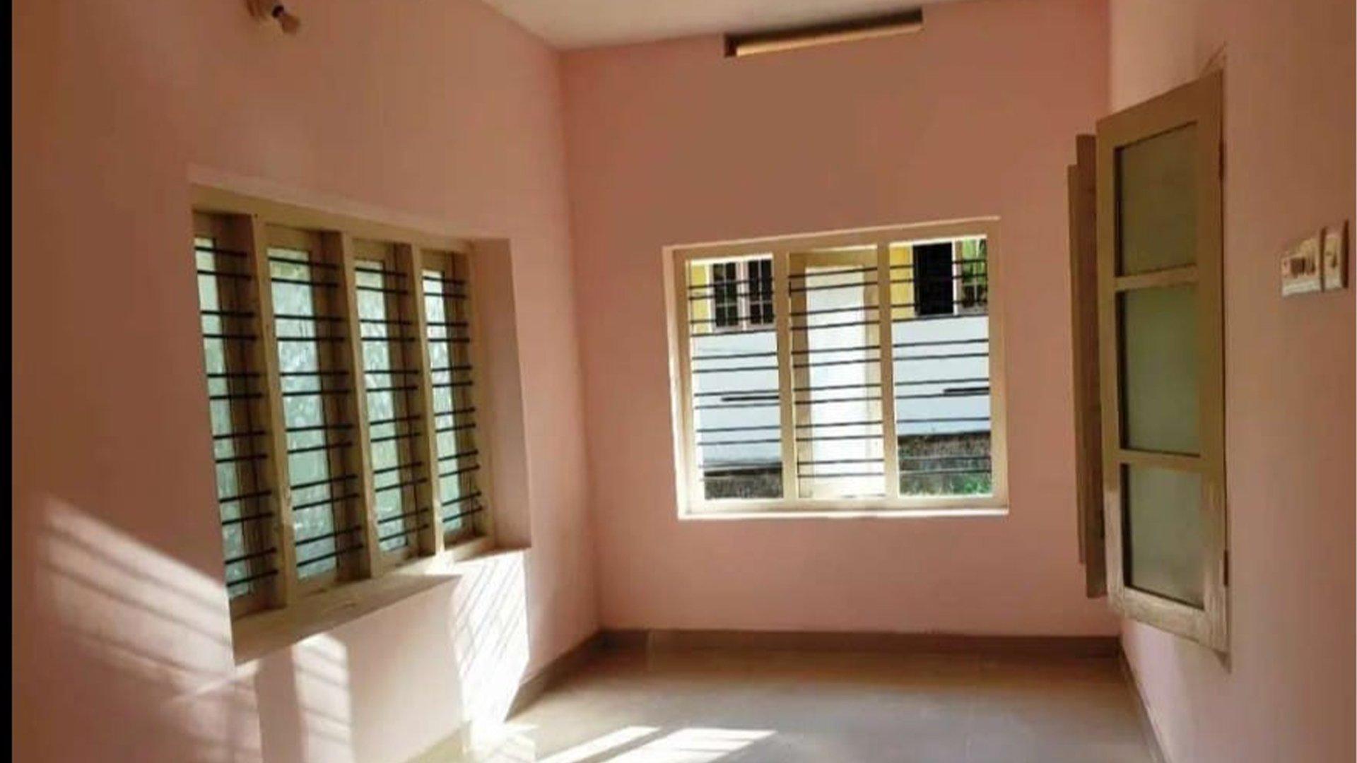 House At Poojappura — photo 8