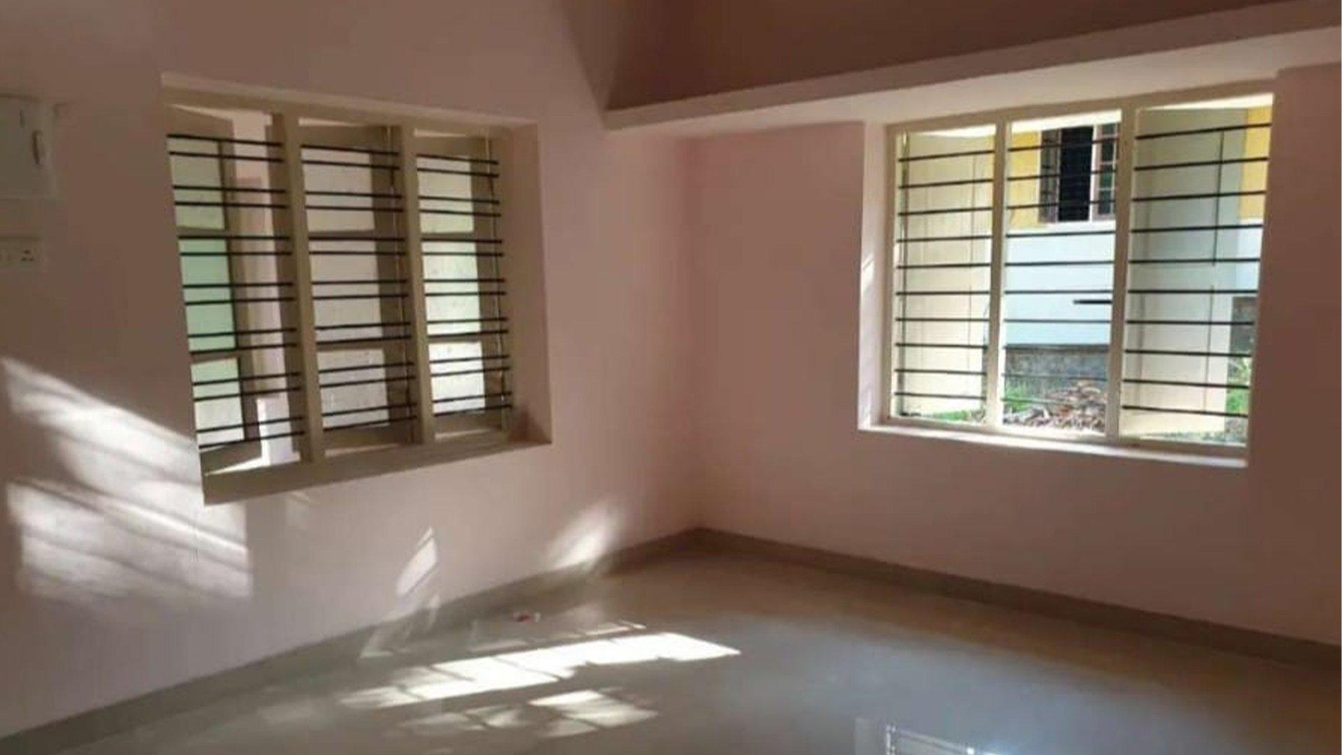 House At Poojappura - Image 5