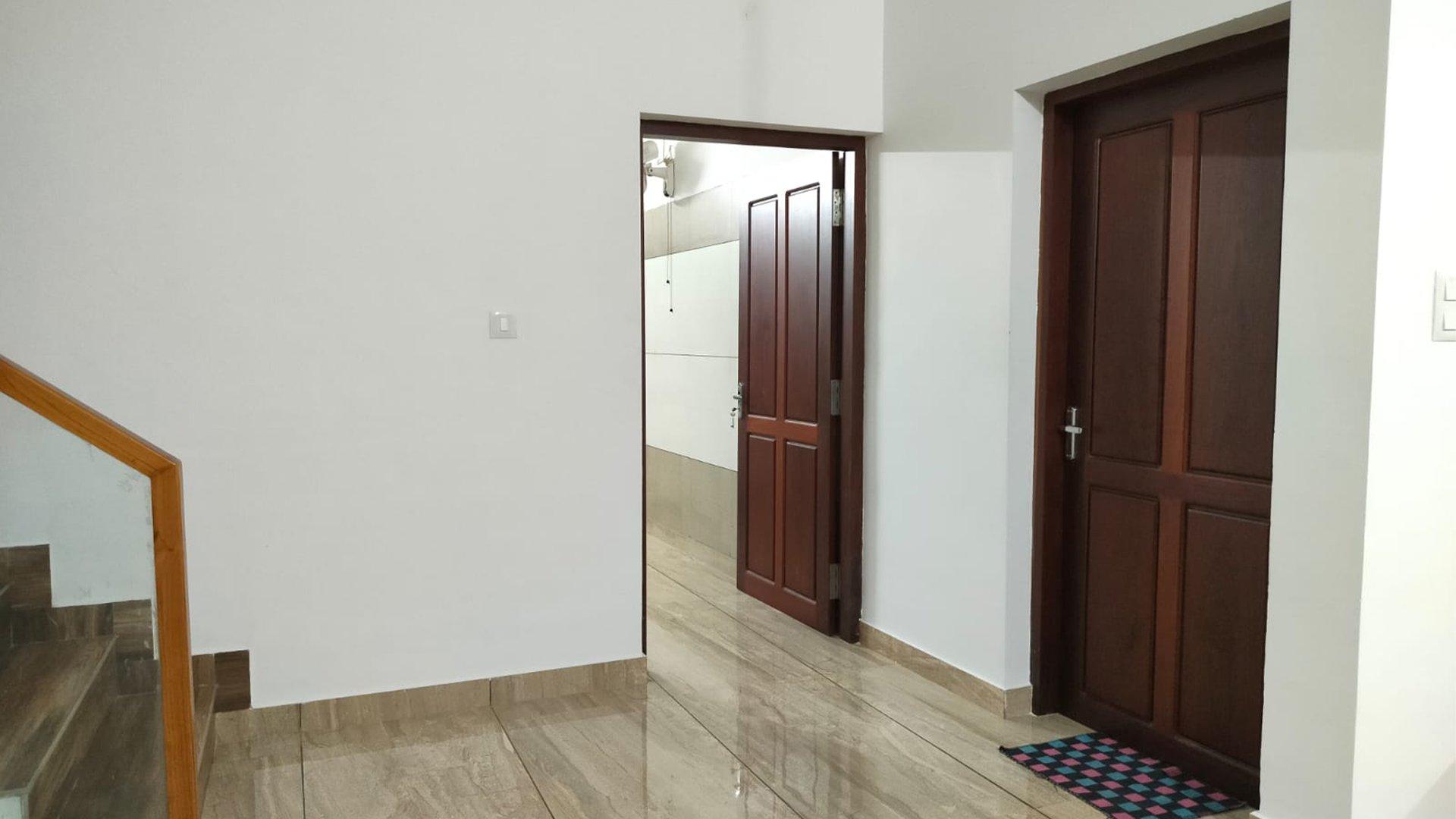 House At Thazhe Chovva — photo 7