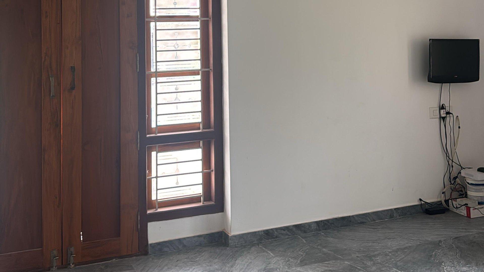 House At Kolassery — photo 8