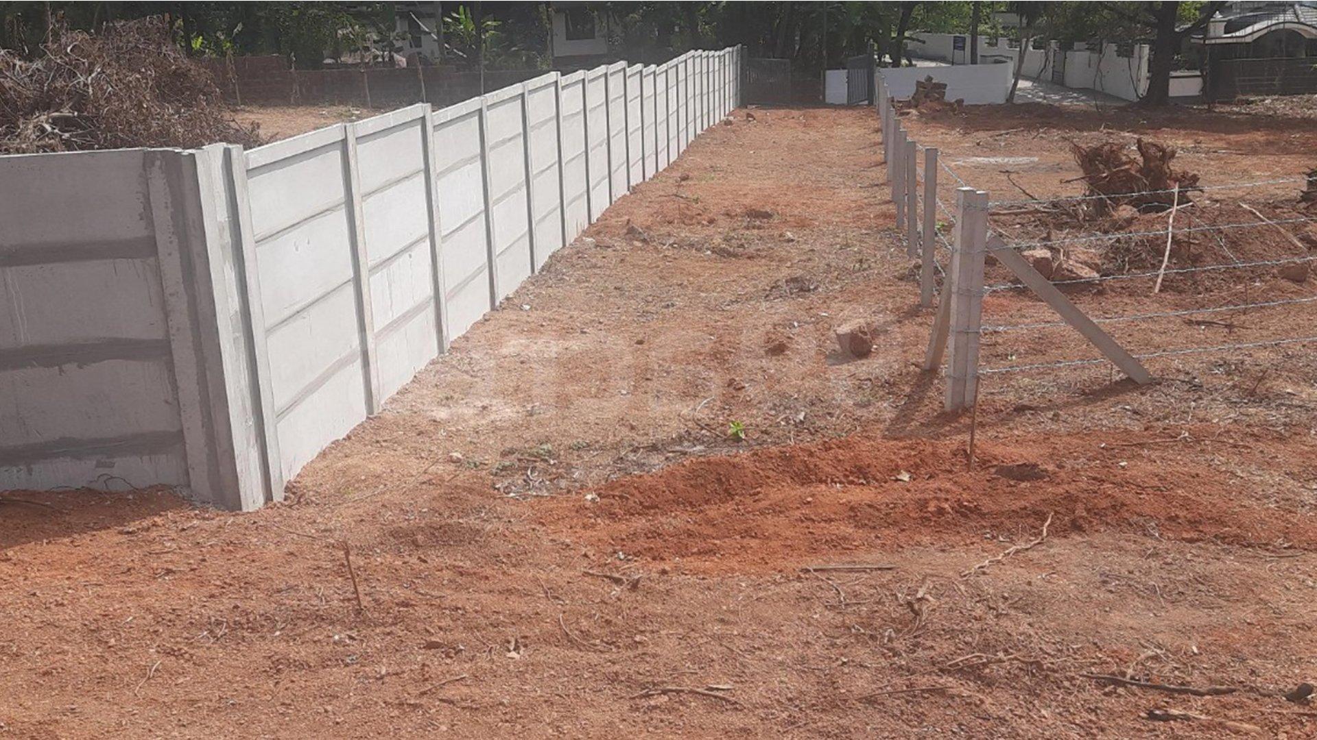 Plot At Thottada - Image 6