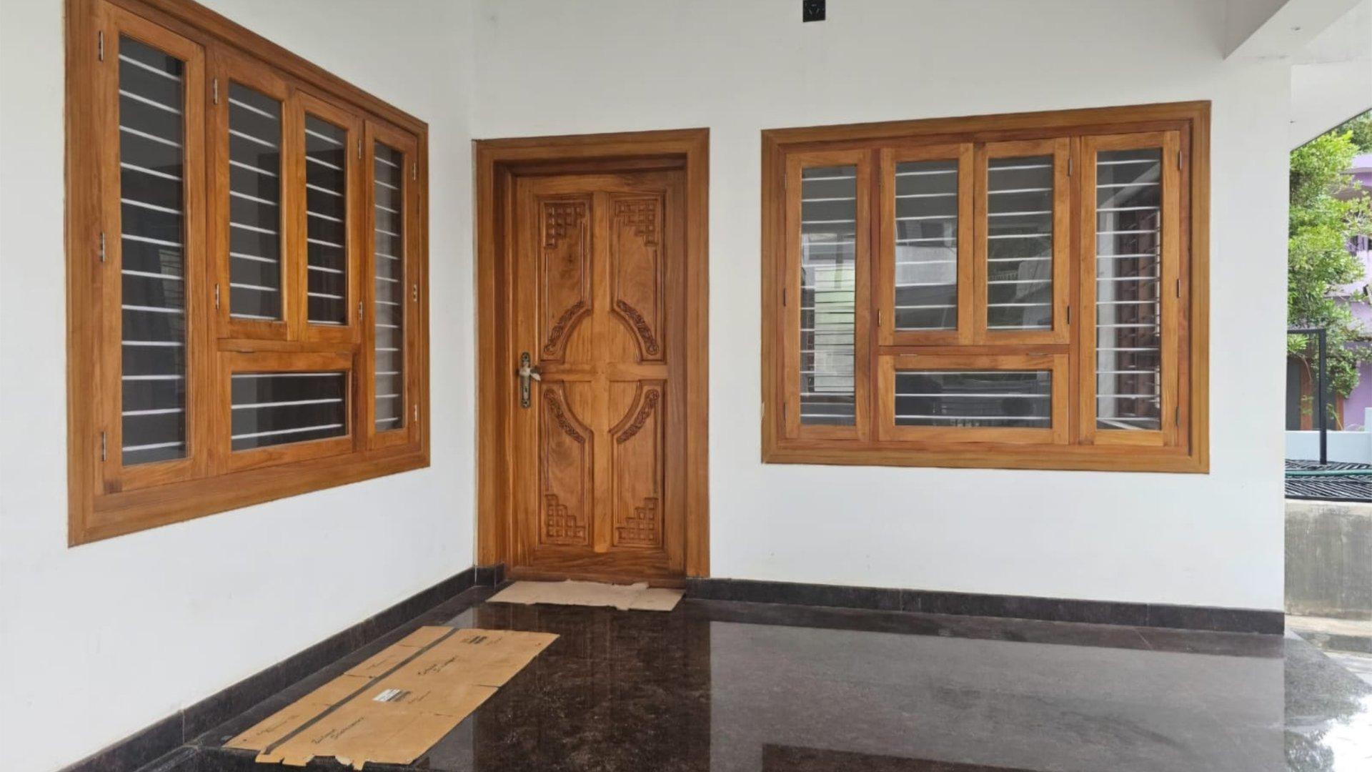 House At Podikund - Image 2