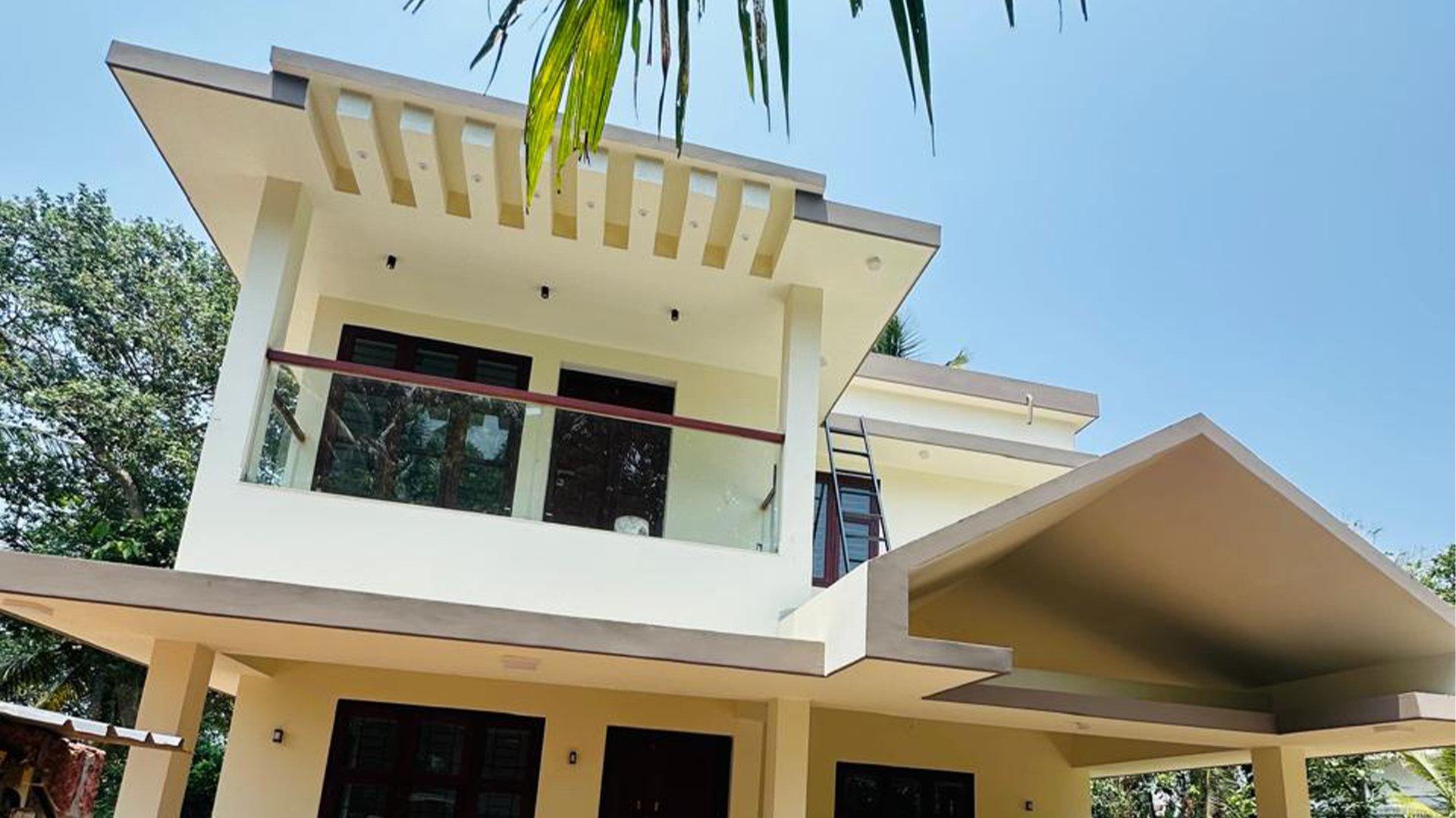 House At Chalad Beach Rd - Image 3