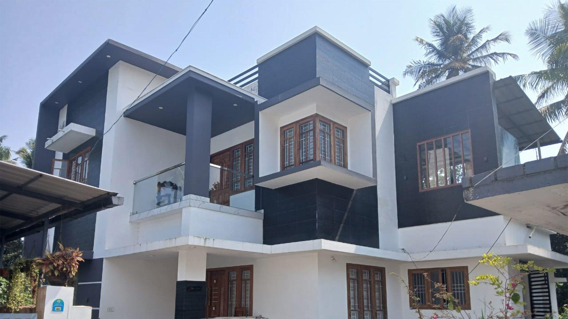 House At Pallikkunnu - Image 2