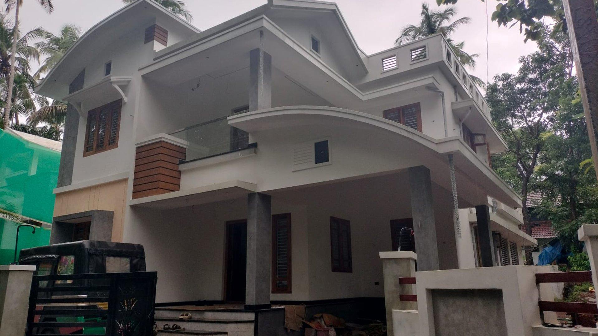 House At  Kuthuparamba Paral in Kuthuparamba