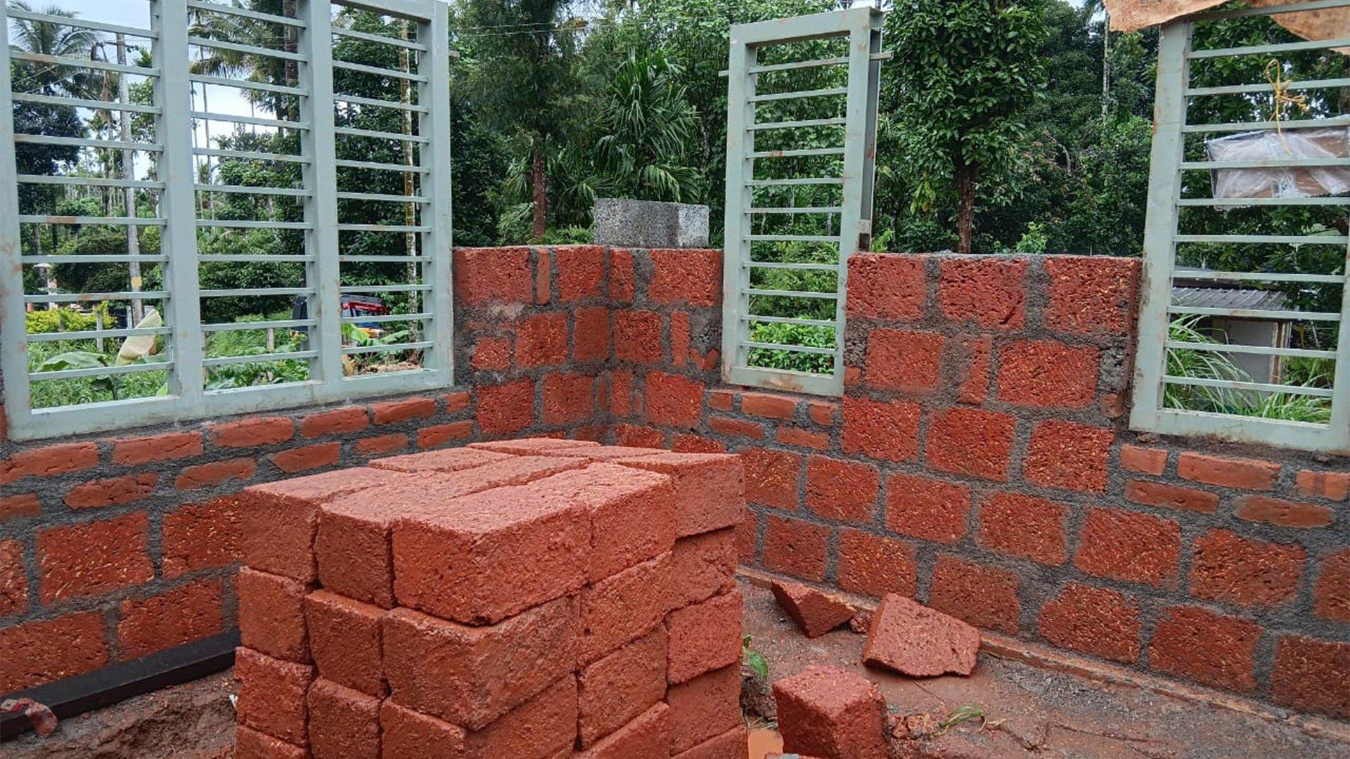 Construction in Mampad — photo 2