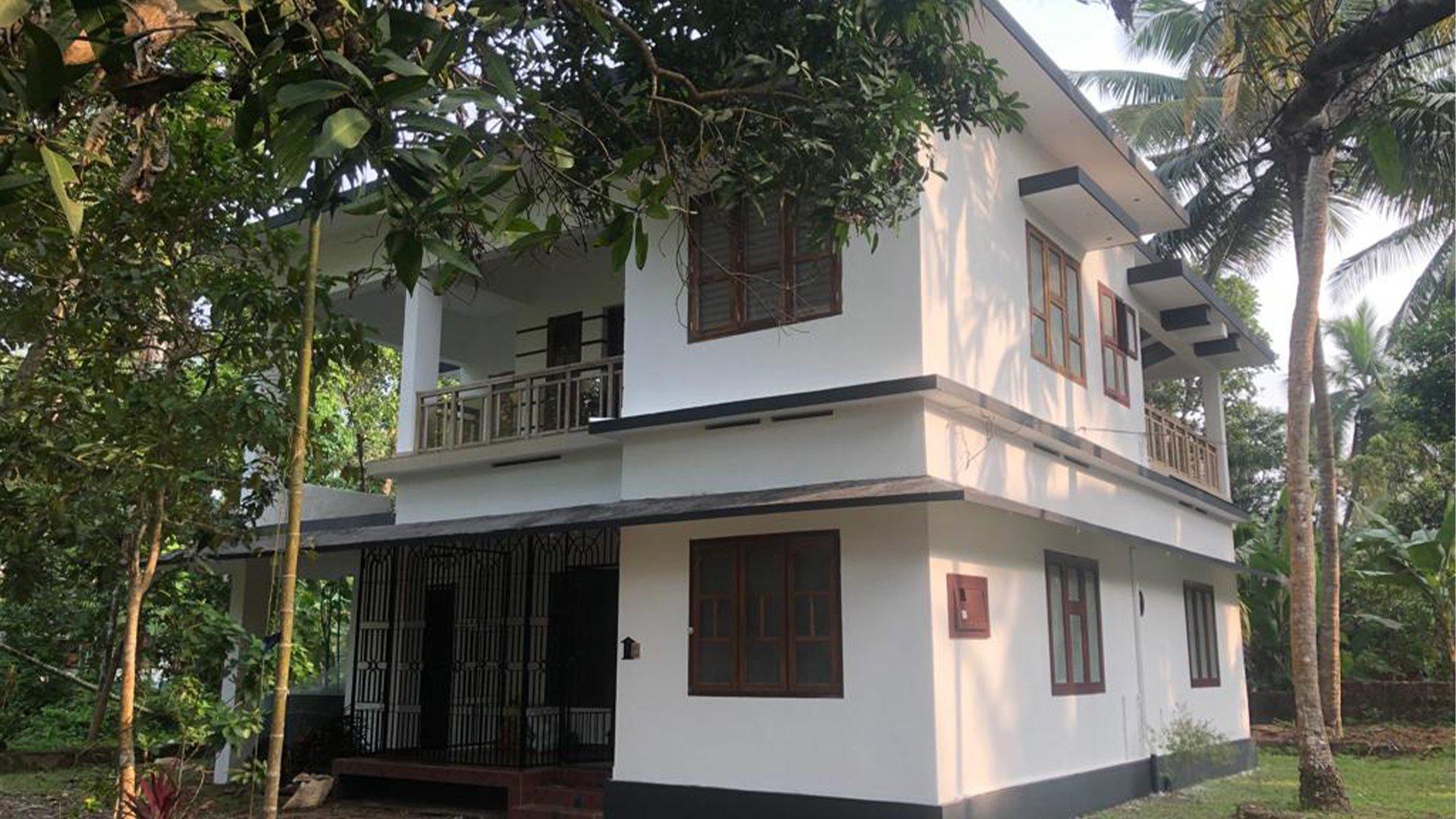 House At Paduvilayi in Paduvilayi