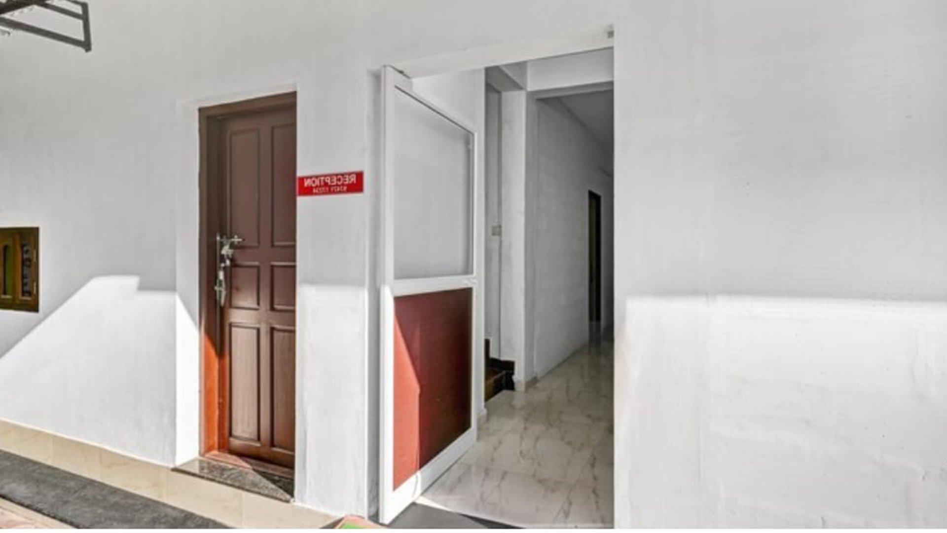 Apartment At Padma Junction - Image 4