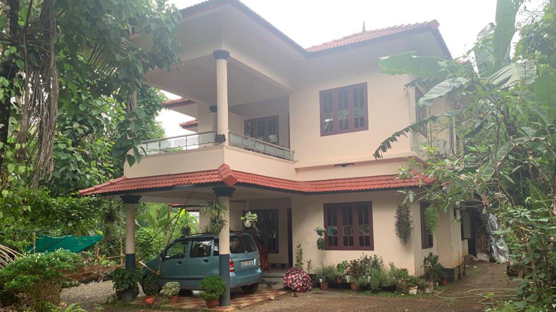 House At Ullikkal - Image 6