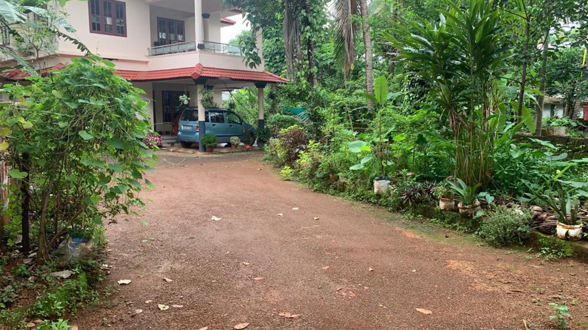 House At Ullikkal — photo 8