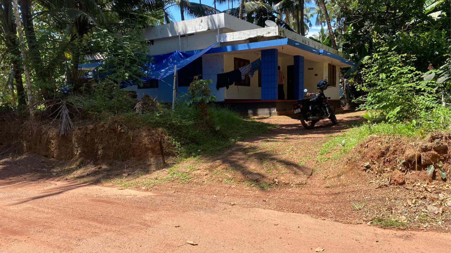 Plot At Dharmadam — photo 9
