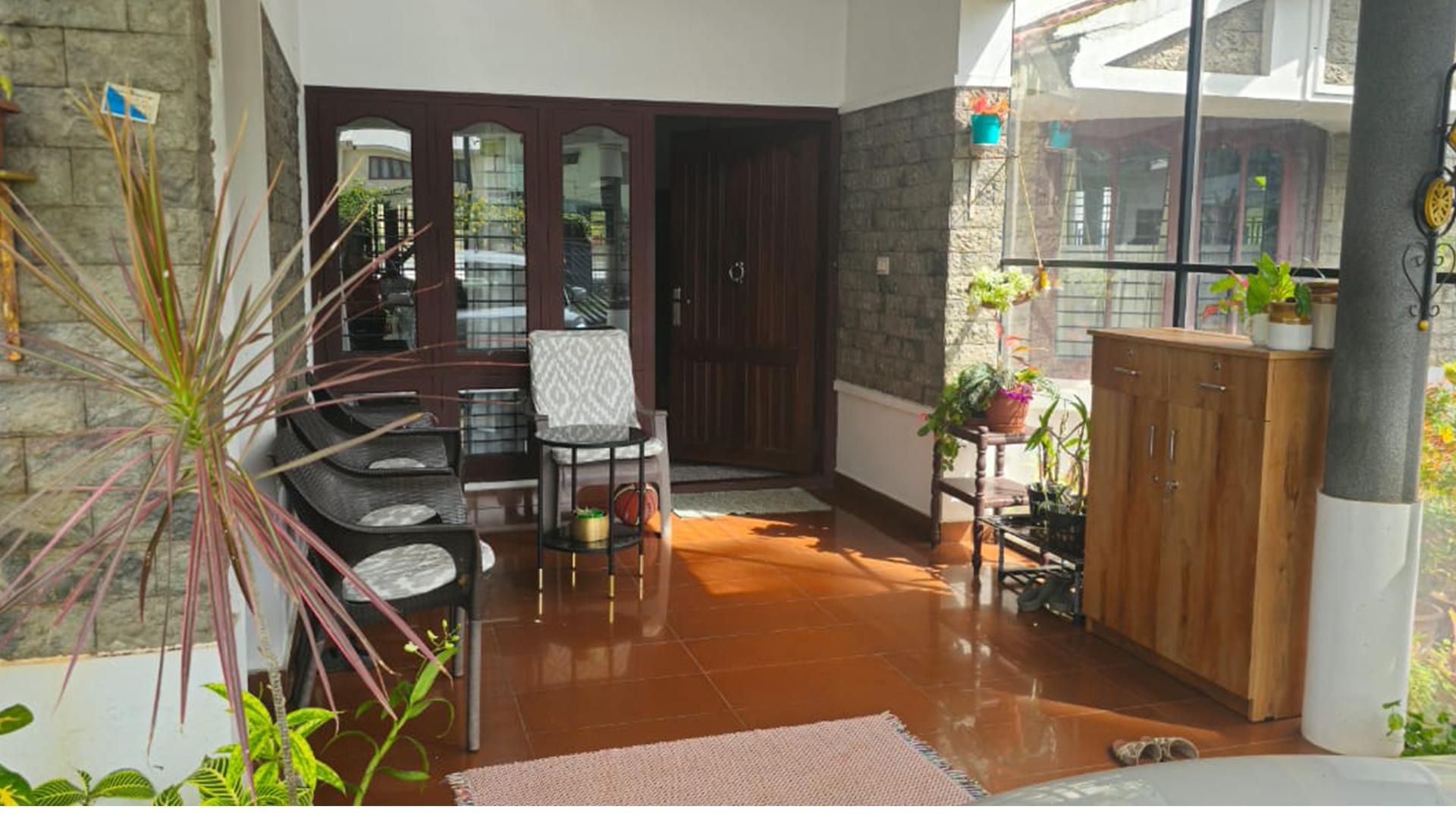 House At Thalap - Image 6