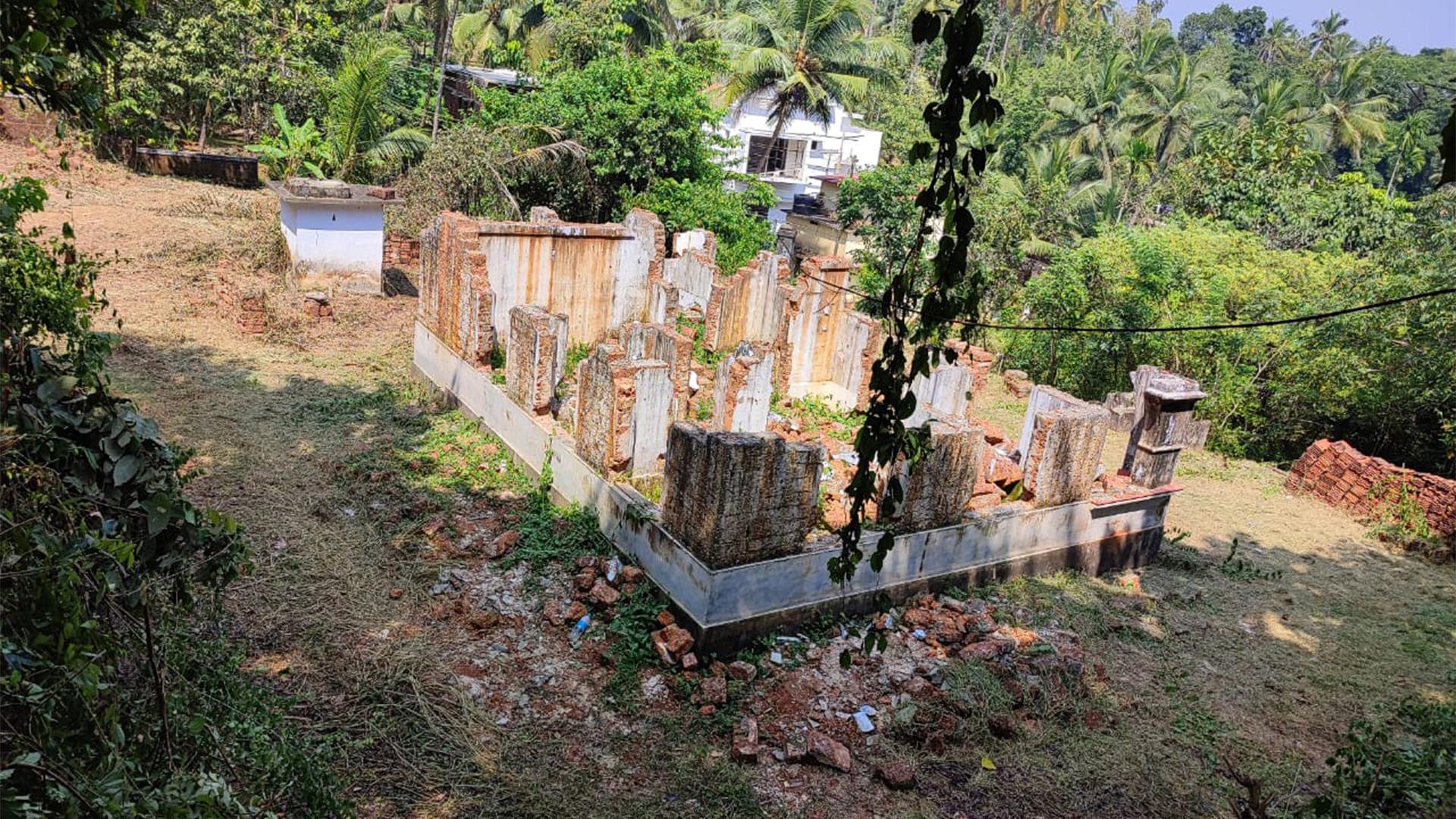 Plot At Ezhara, Nadal - Image 3